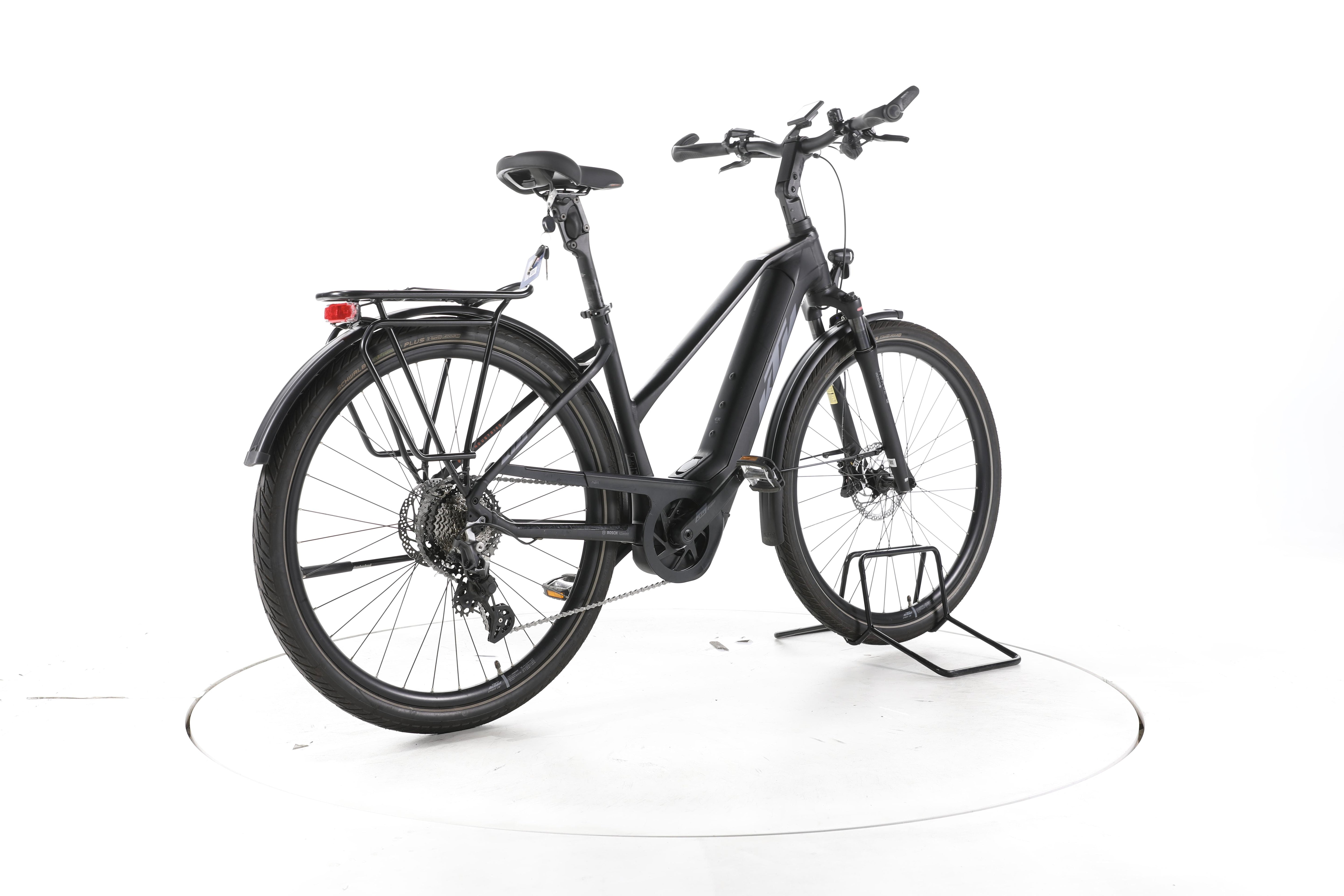 KTM Macina Style 730 Trekking E-Bike - Image 12