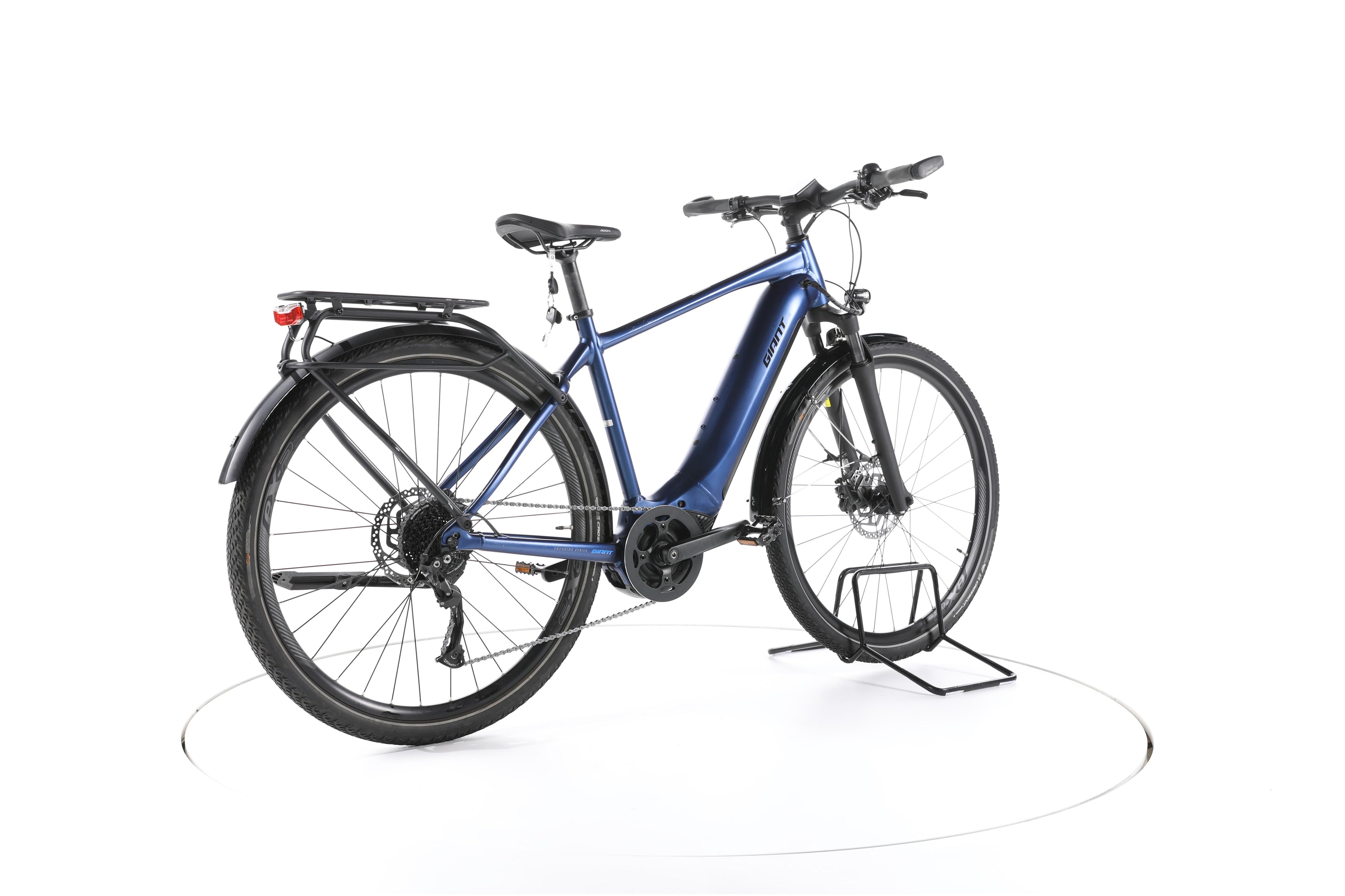 Giant Explore E+ 2 GTS Trekking E-Bike - Image 12