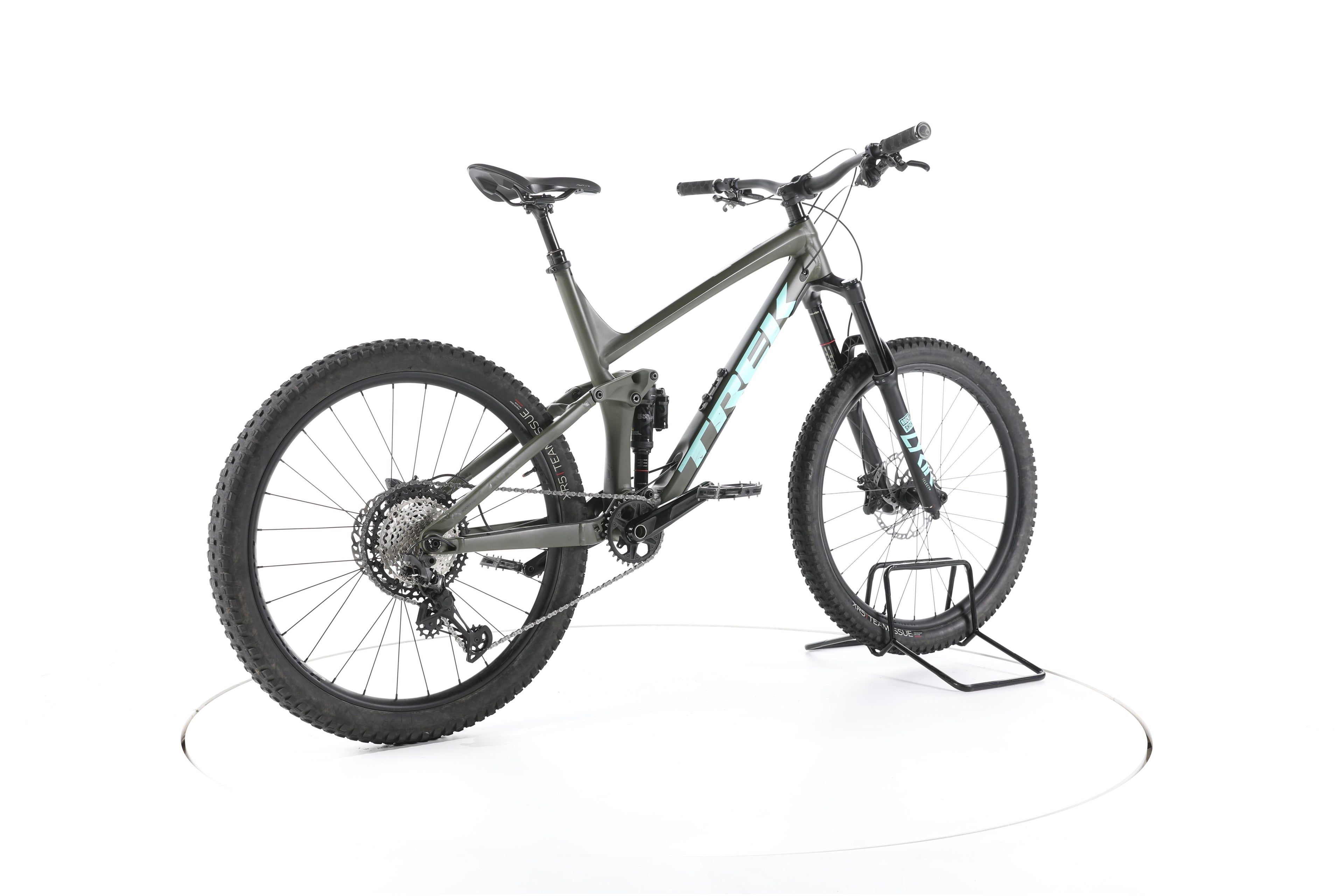 Trek Remedy 8 - Image 12
