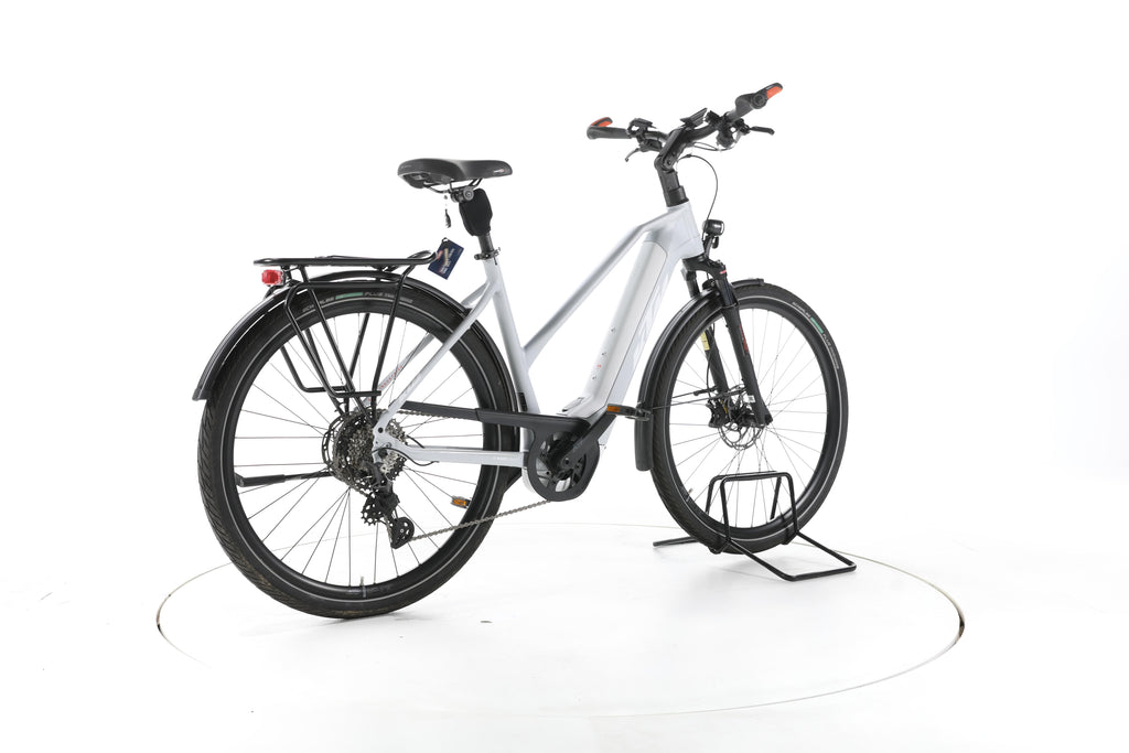 KTM Macina Style Pro Trekking E-Bike - Image 12