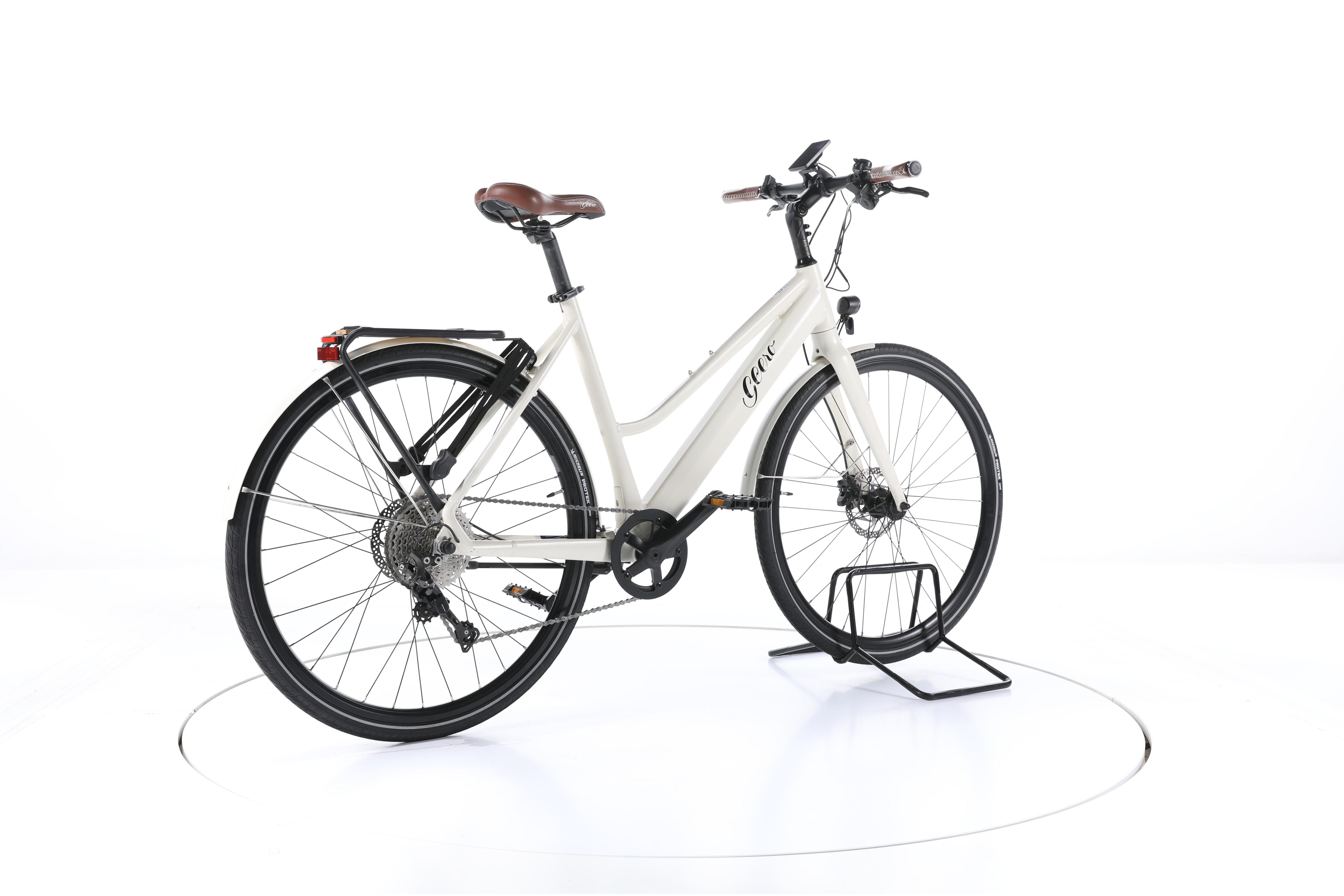 Geero Geero 2 Touring-Comfort+ Trekking E-Bike - Image 12