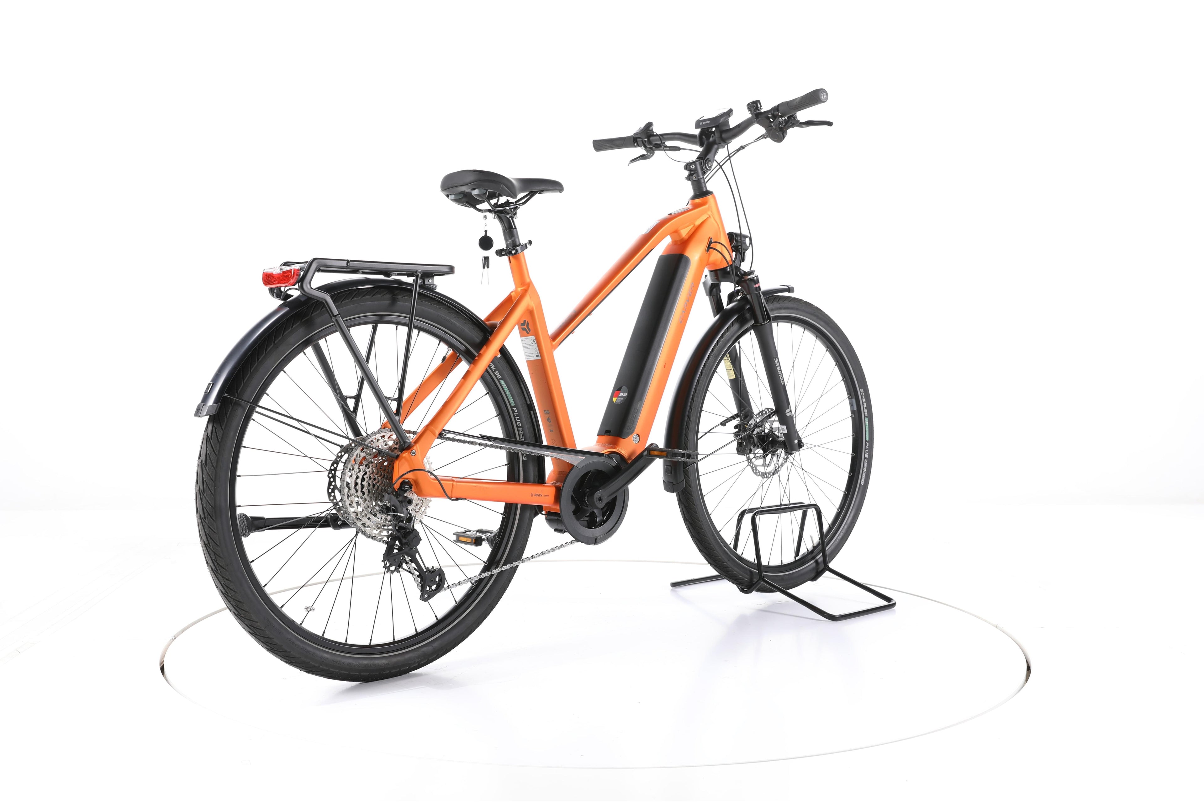 Carver Route E.530 Trekking E-Bike - Image 12