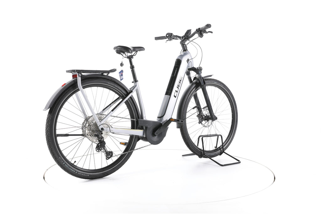 Cube Kathmandu Hybrid SL Trekking E-Bike Tiefeinsteiger - Image 12