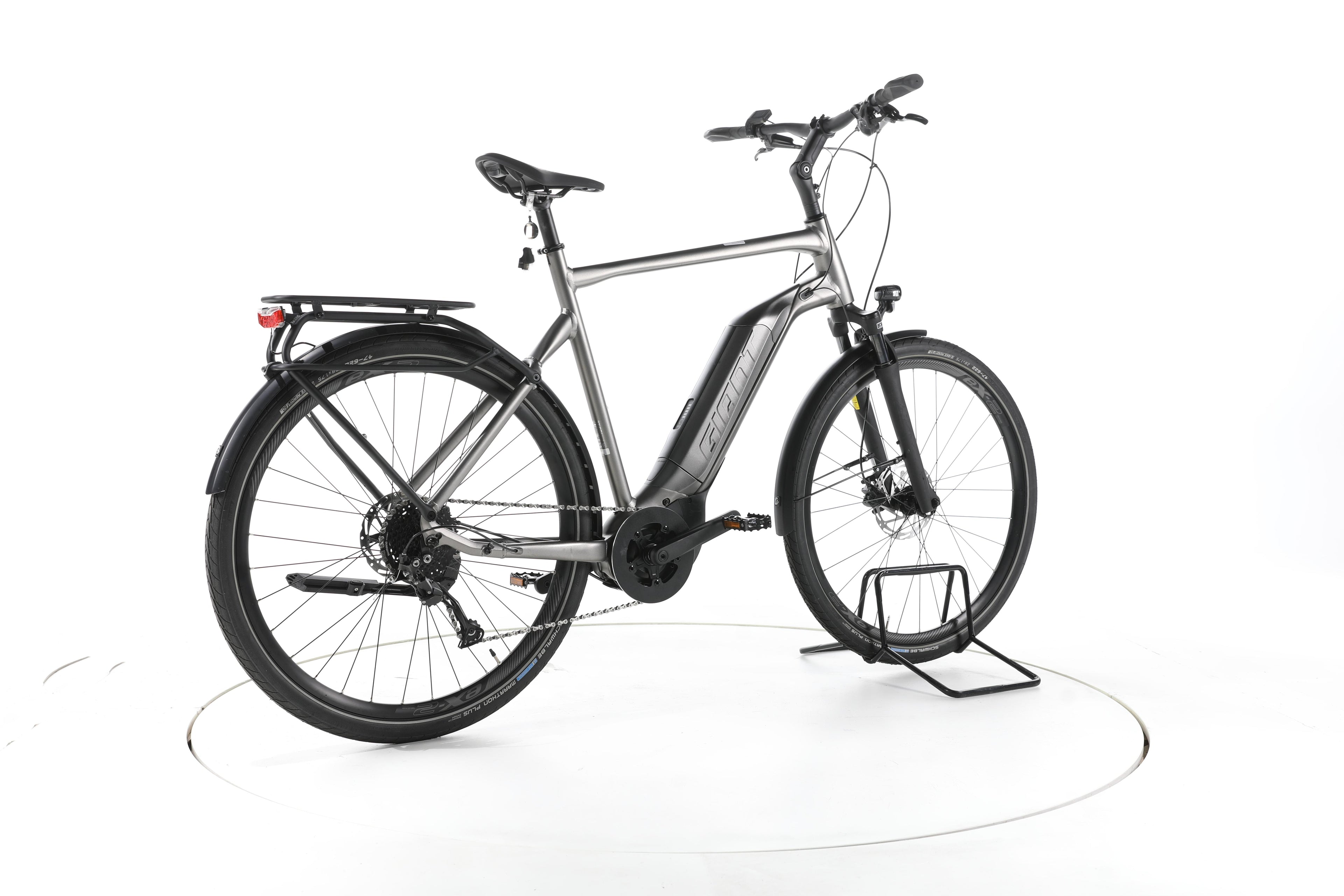 Giant Explore E+ 3 Trekking E-Bike 2024 - Image 12