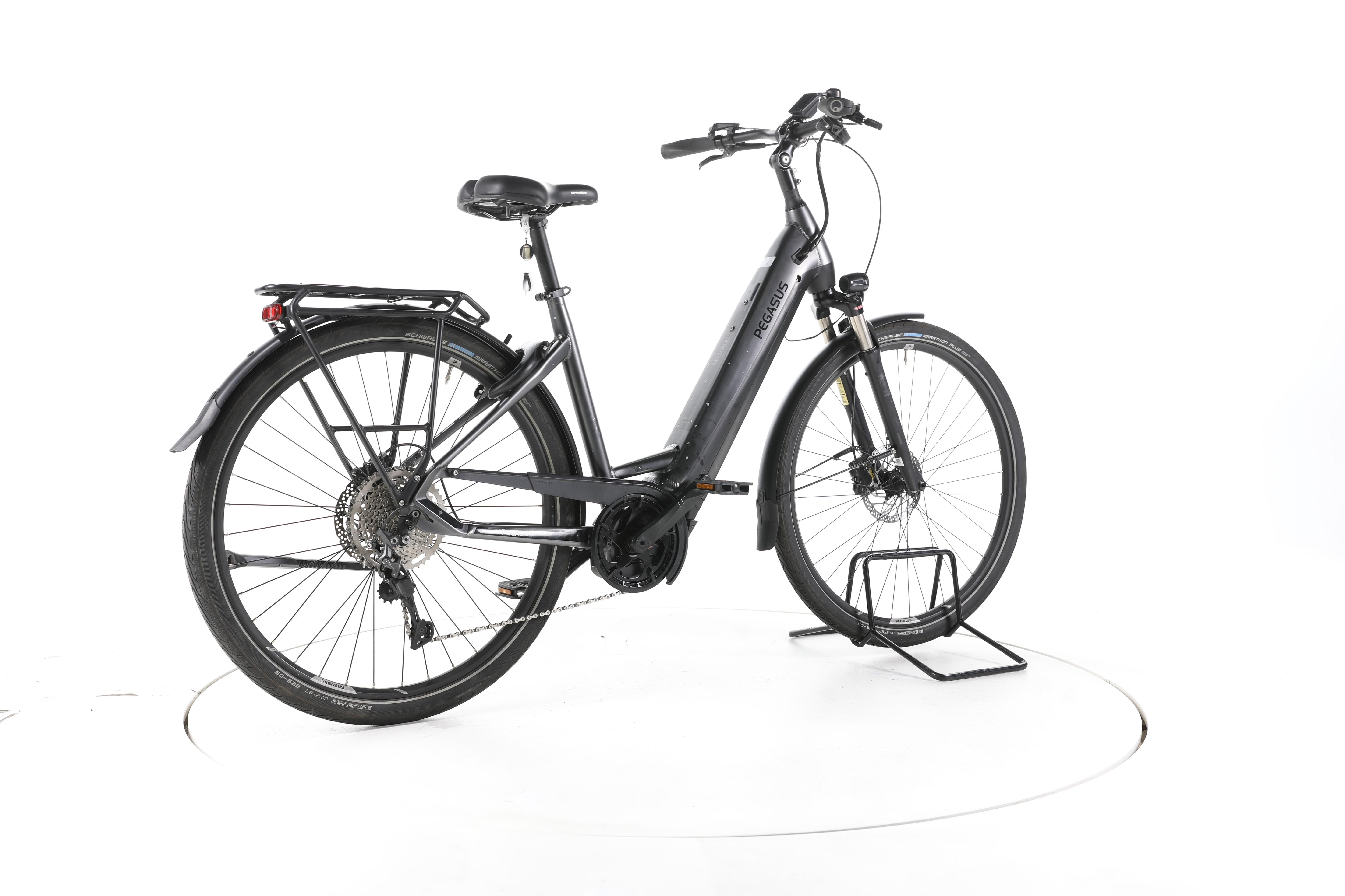 Pegasus Premio Evo 10 Lite Trekking E-Bike Tiefeinsteiger - Image 12