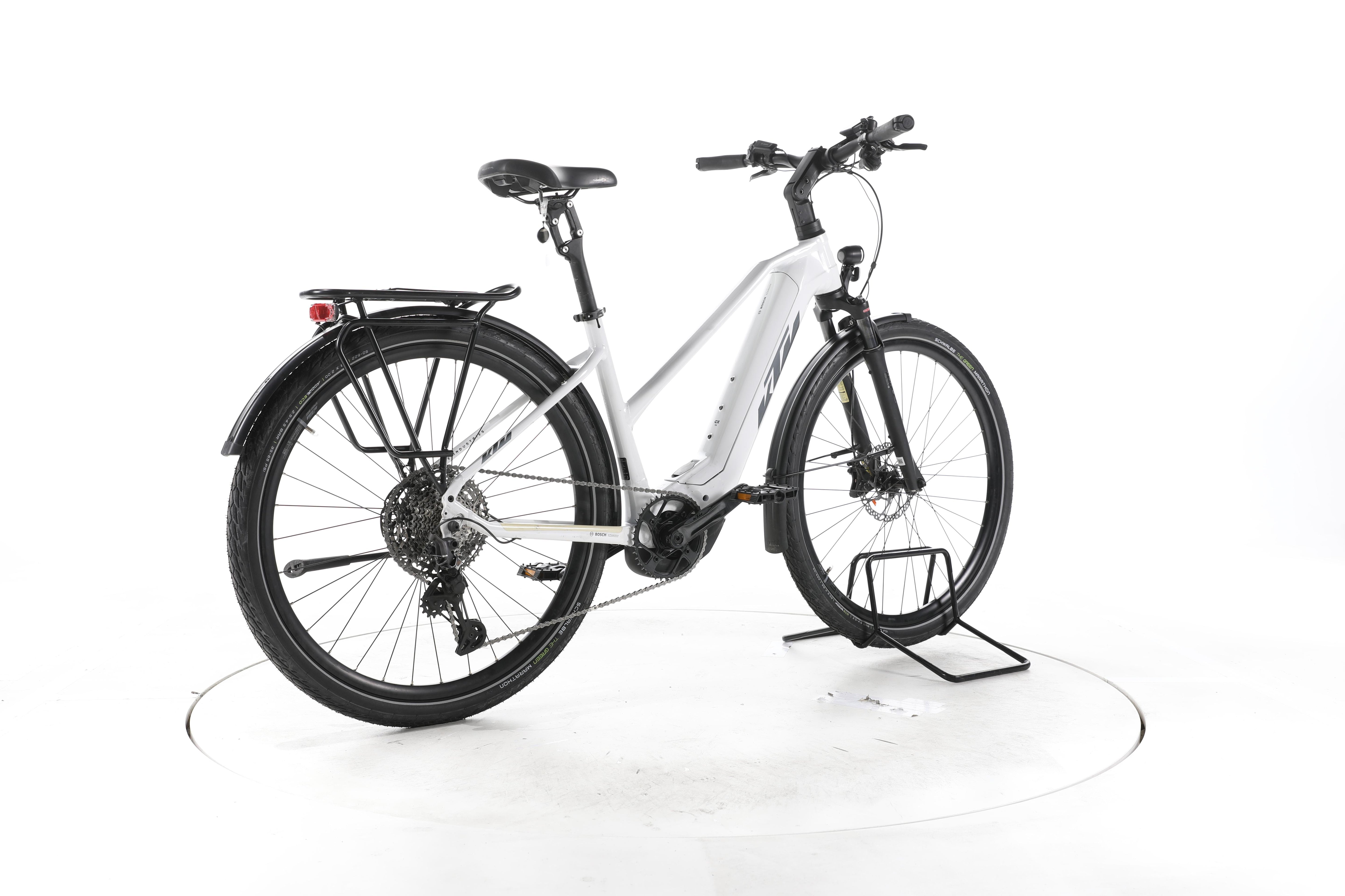 KTM Macina Style 720 Trekking E-Bike - Image 12