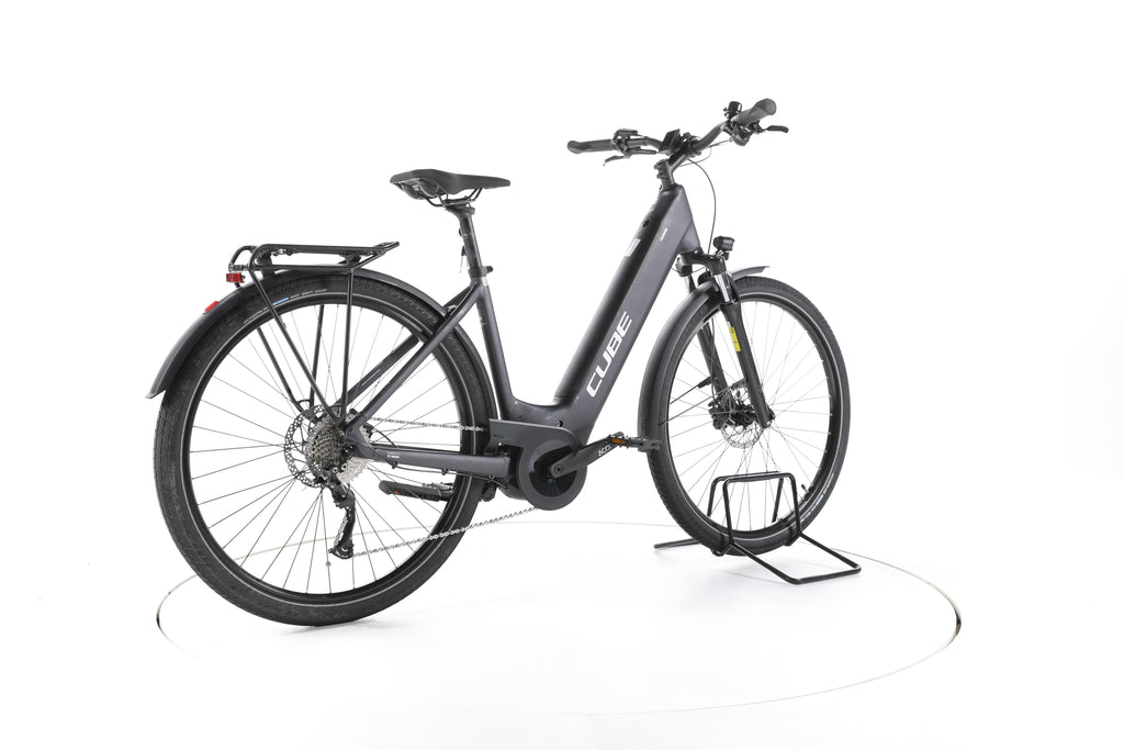 Cube Touring Hybrid ONE Trekking E-Bike Tiefeinsteiger 2023 - Image 12
