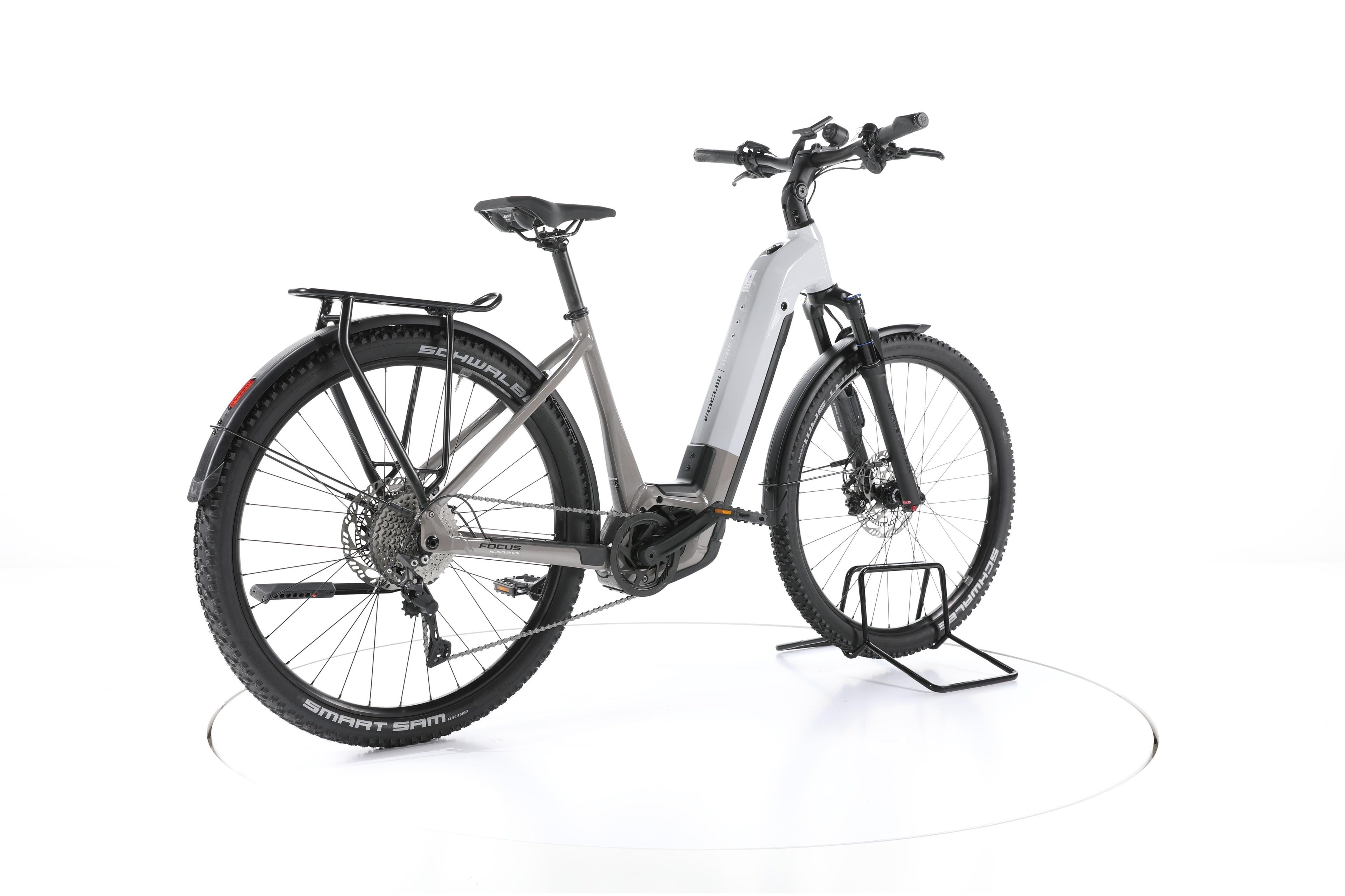 Focus Planet² 6.8 Trekking E-Bike Tiefeinsteiger 2023 - Image 12