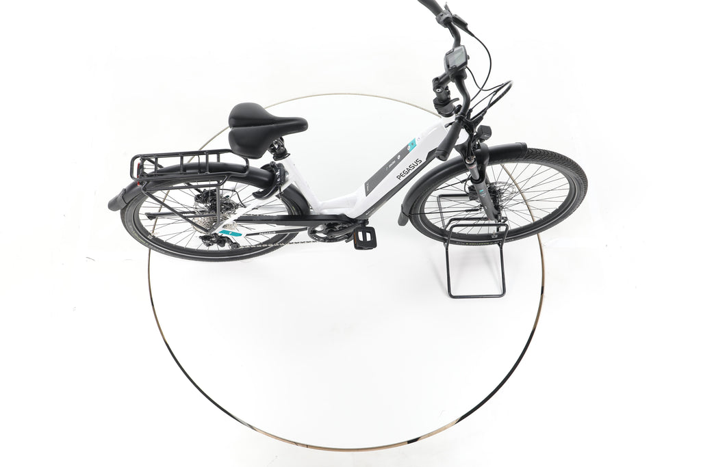 Pegasus Premio Evo Lite Comfort Trekking E-Bike Tiefeinsteiger - Image 13