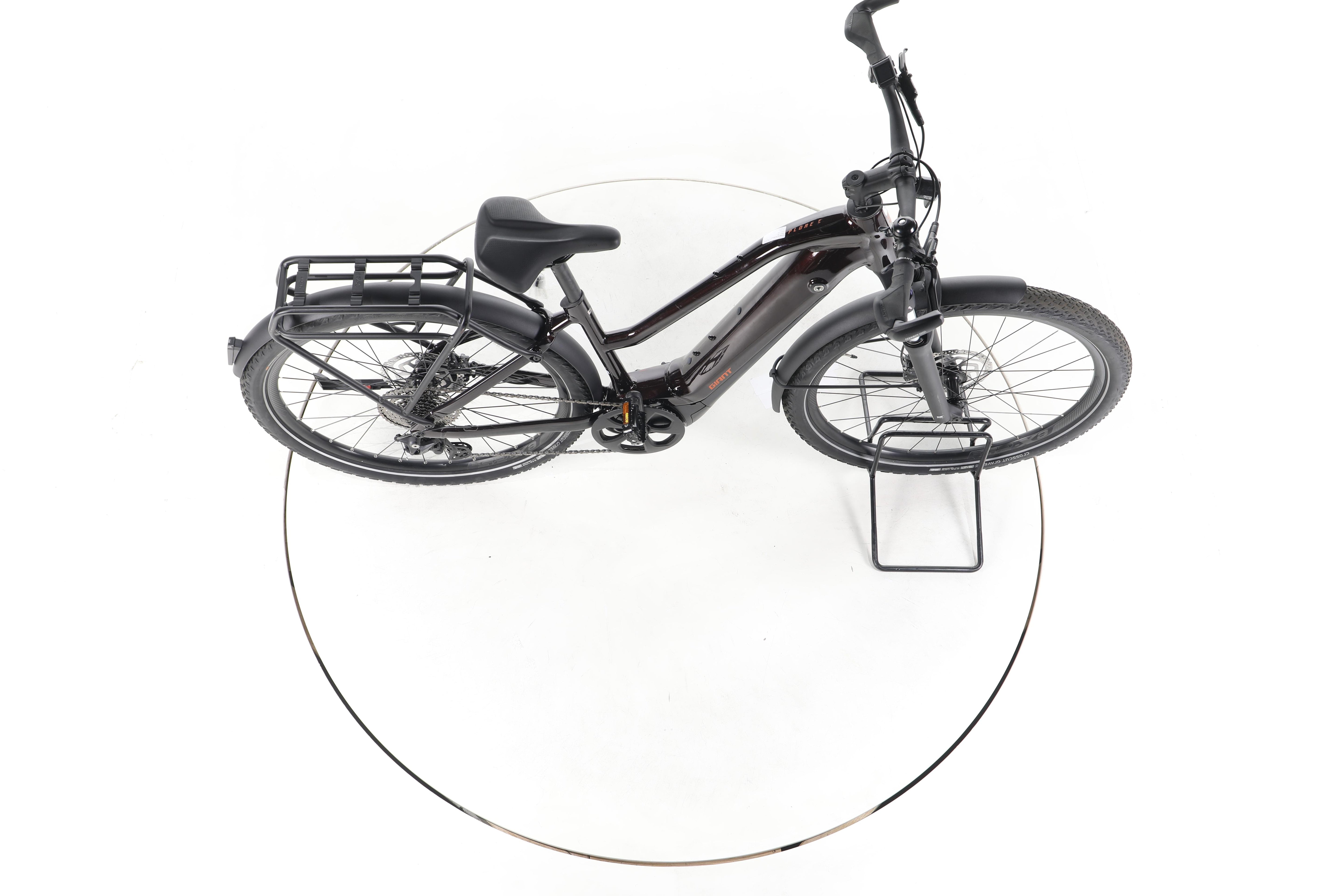 Giant Explore E+ 1 Trekking E-Bike 2024 - Image 13