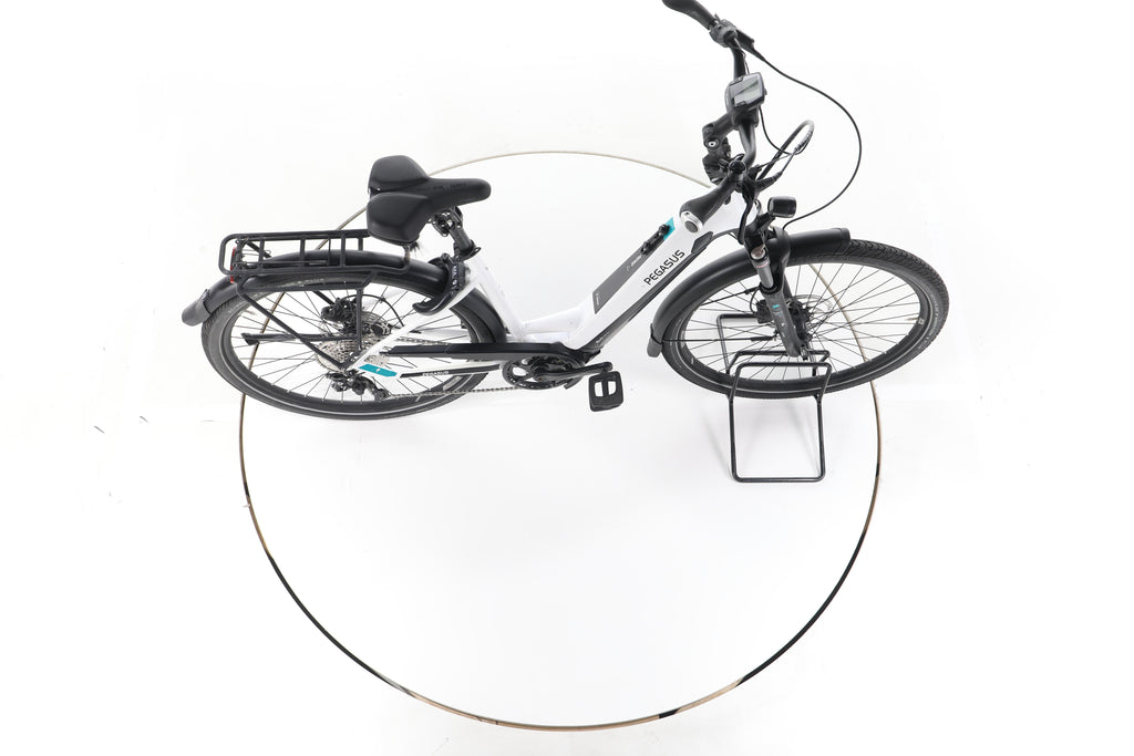 Pegasus Premio Evo Lite Comfort Trekking E-Bike Tiefeinsteiger - Image 13