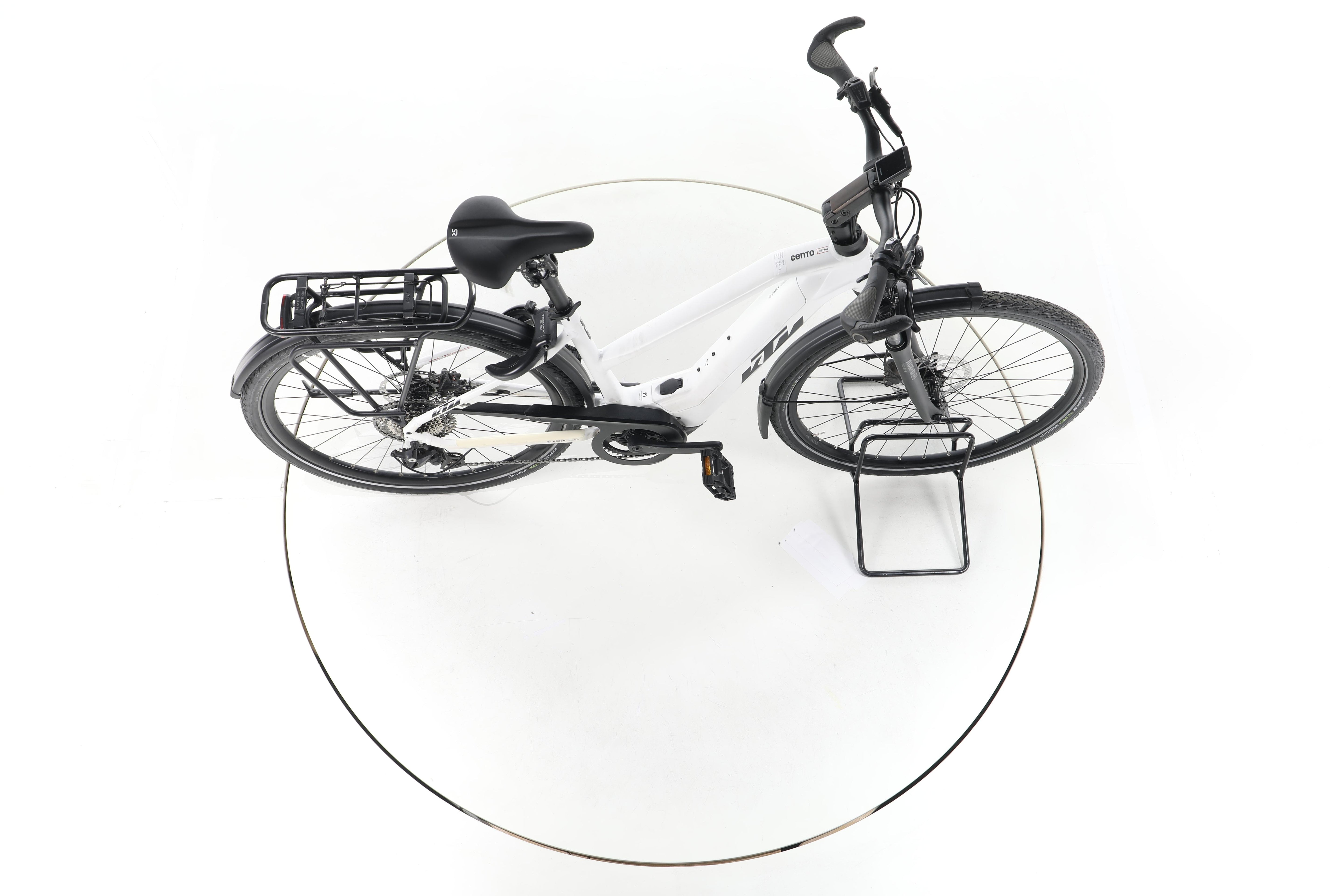 KTM Cento 10 Plus Trekking E-Bike - Image 13