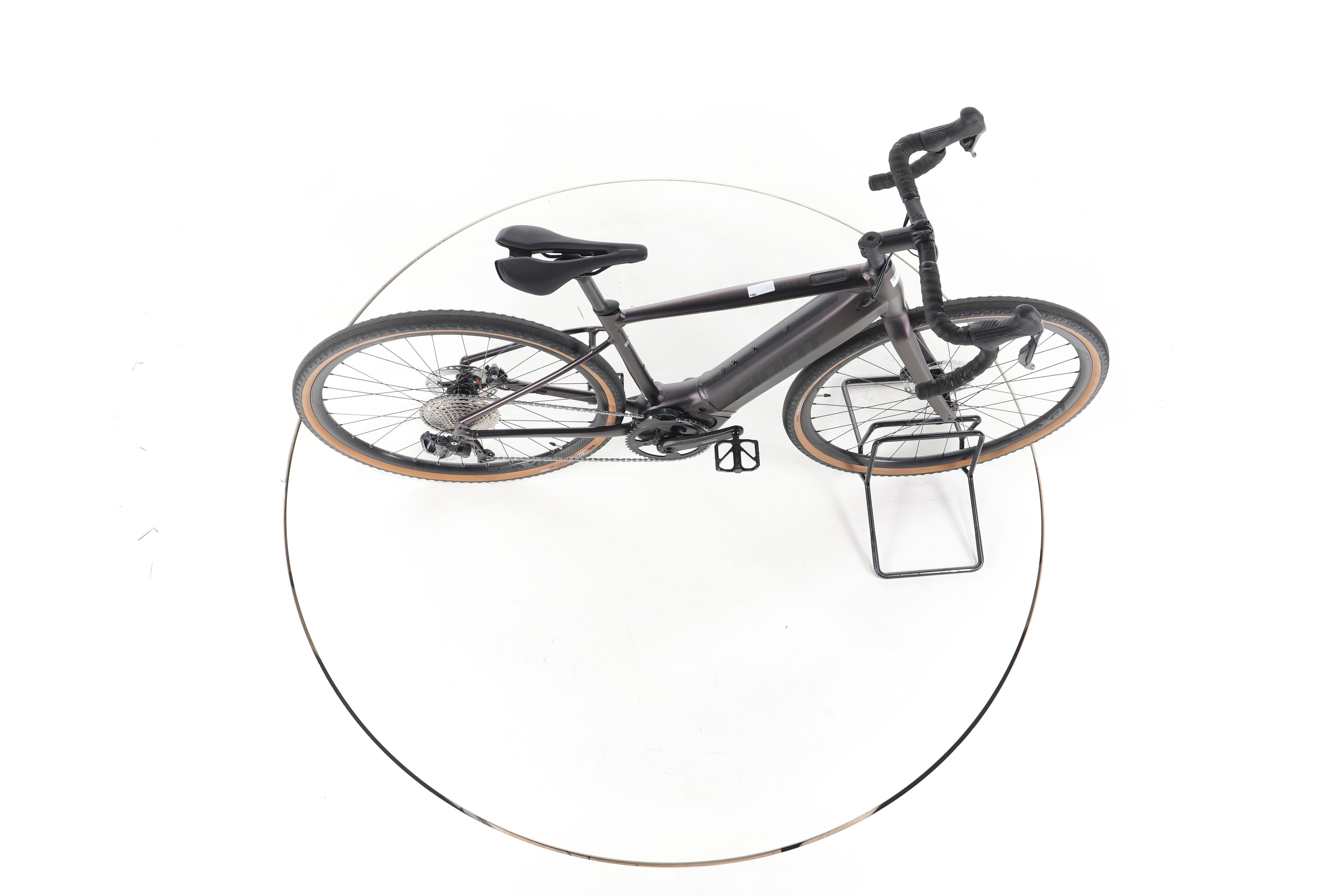 Giant Revolt E+ E-Gravelbike - Image 13