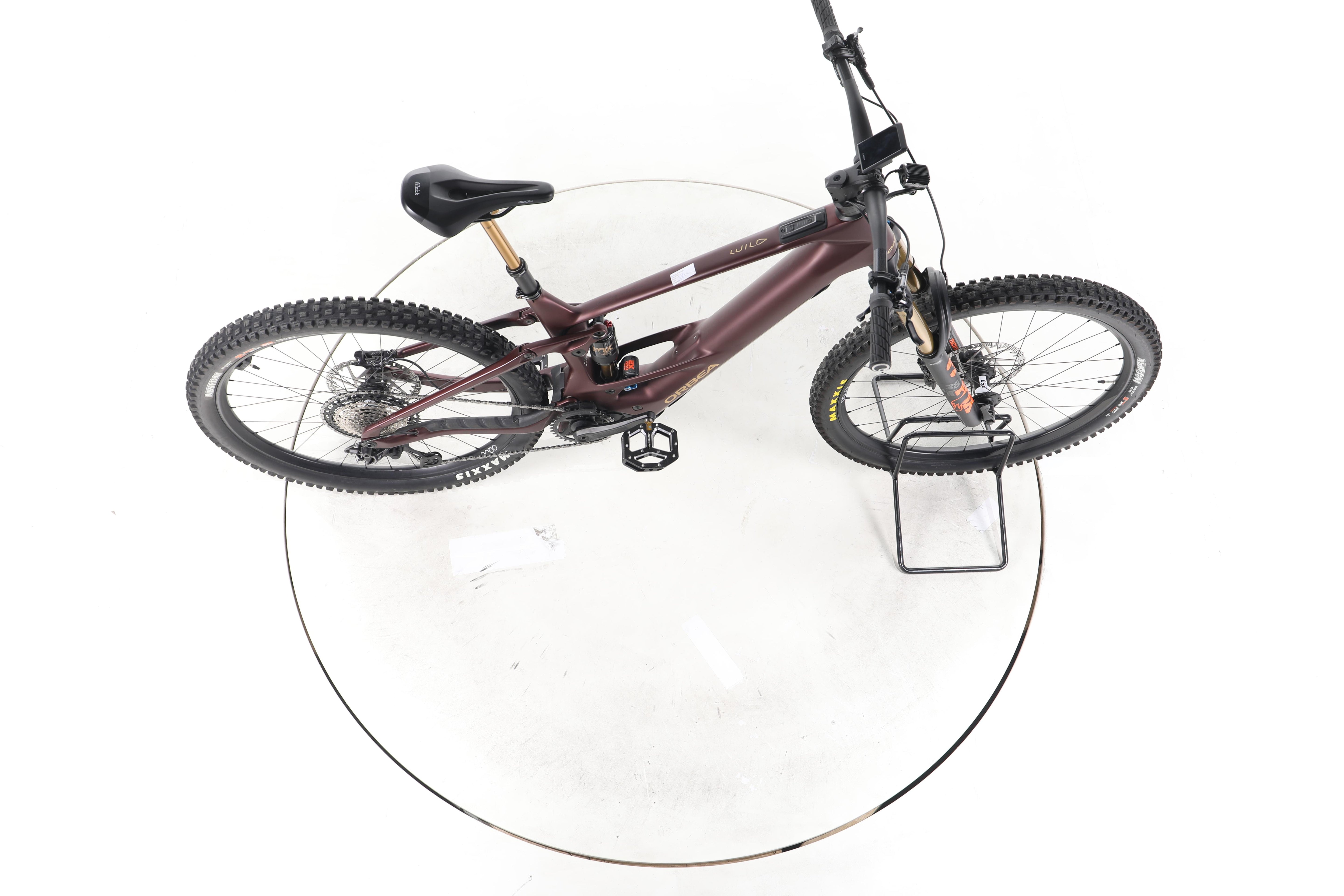 Orbea Wild M-Team E-Bike Fully Carbon 2025 - Image 13