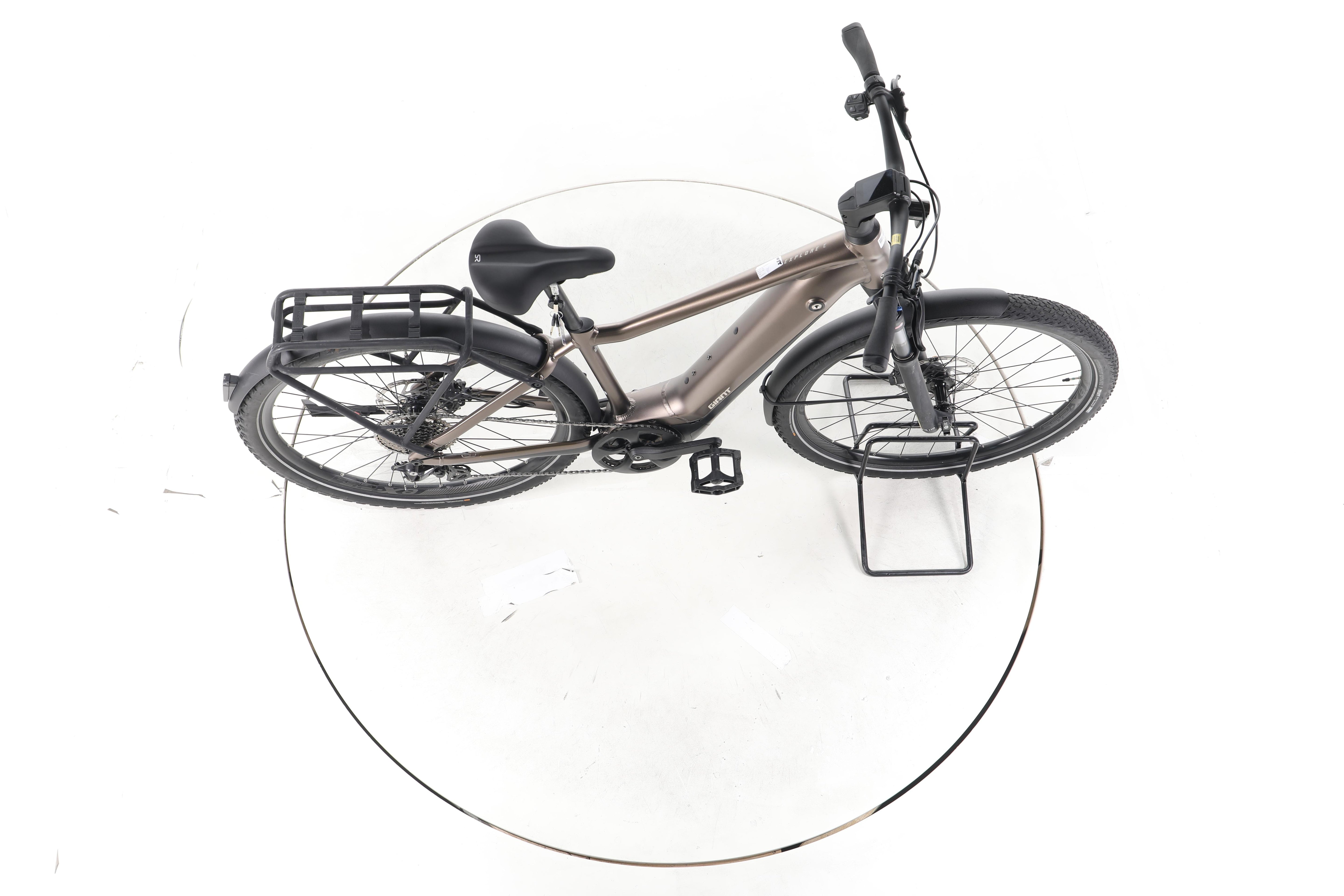 Giant Explore E+ Pro 1 Trekking E-Bike - Image 13