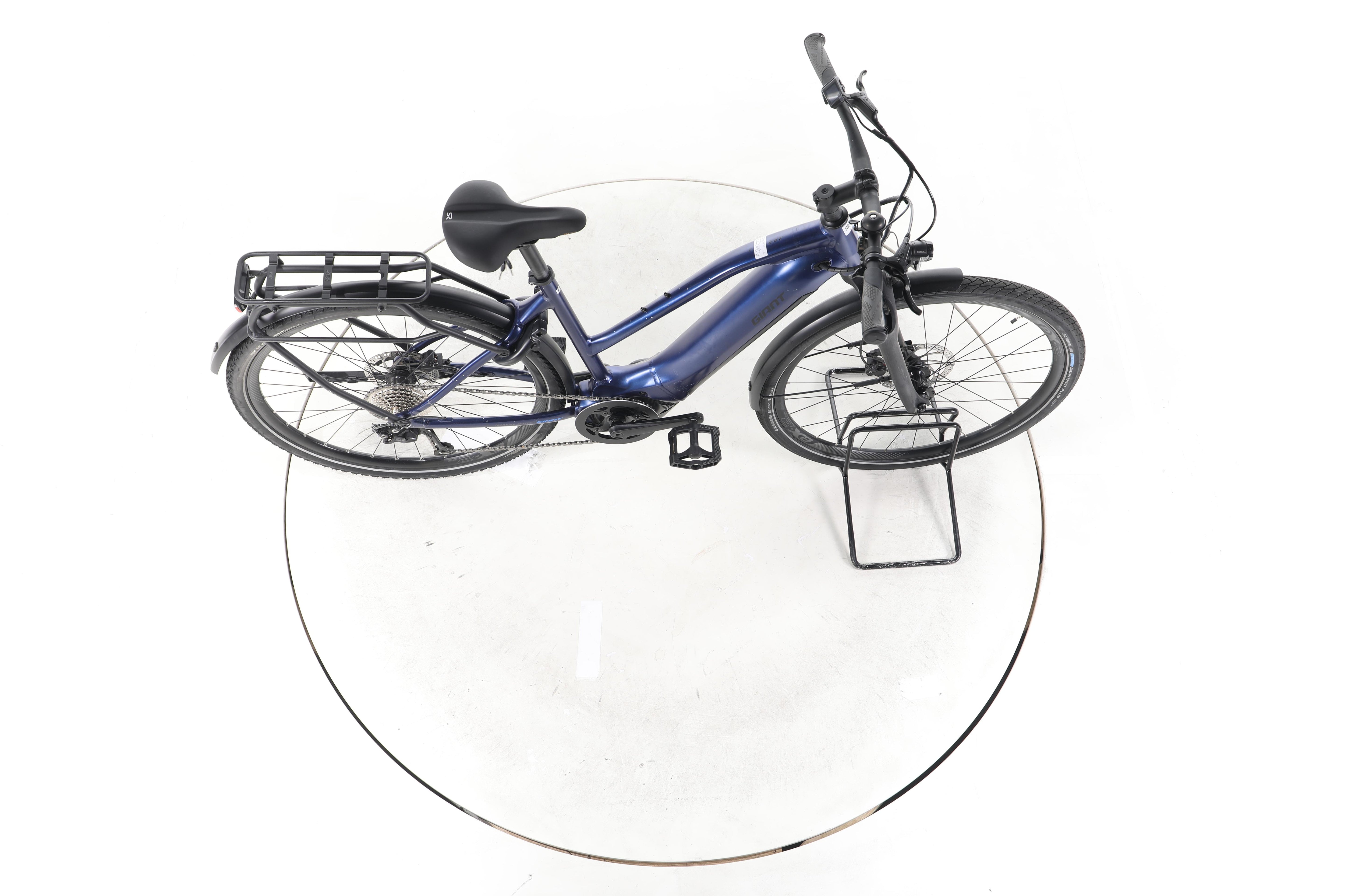 Giant Explore E+ 2 Trekking E-Bike - Image 13