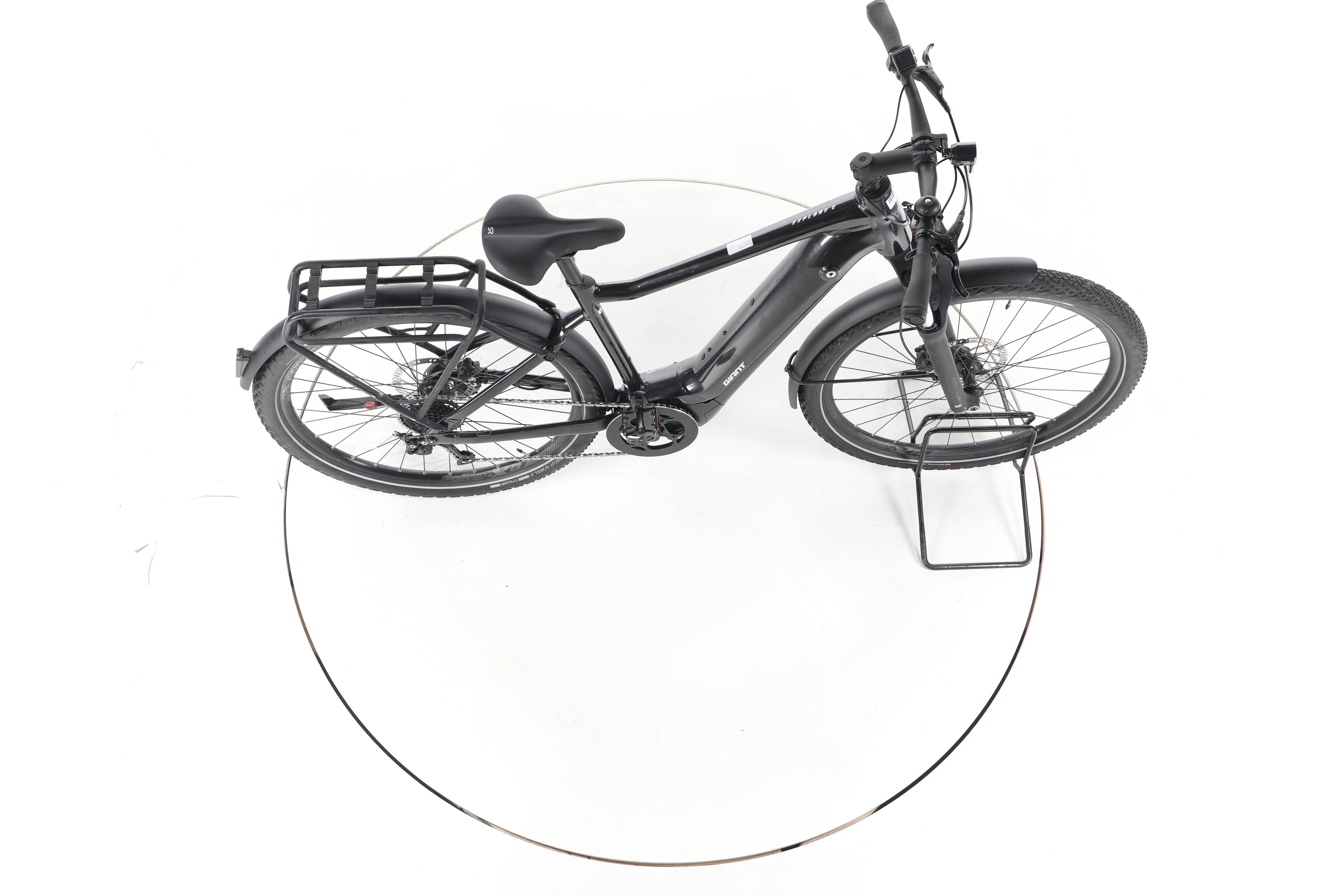 Giant Explore E+ 2 Trekking E-Bike - Image 13