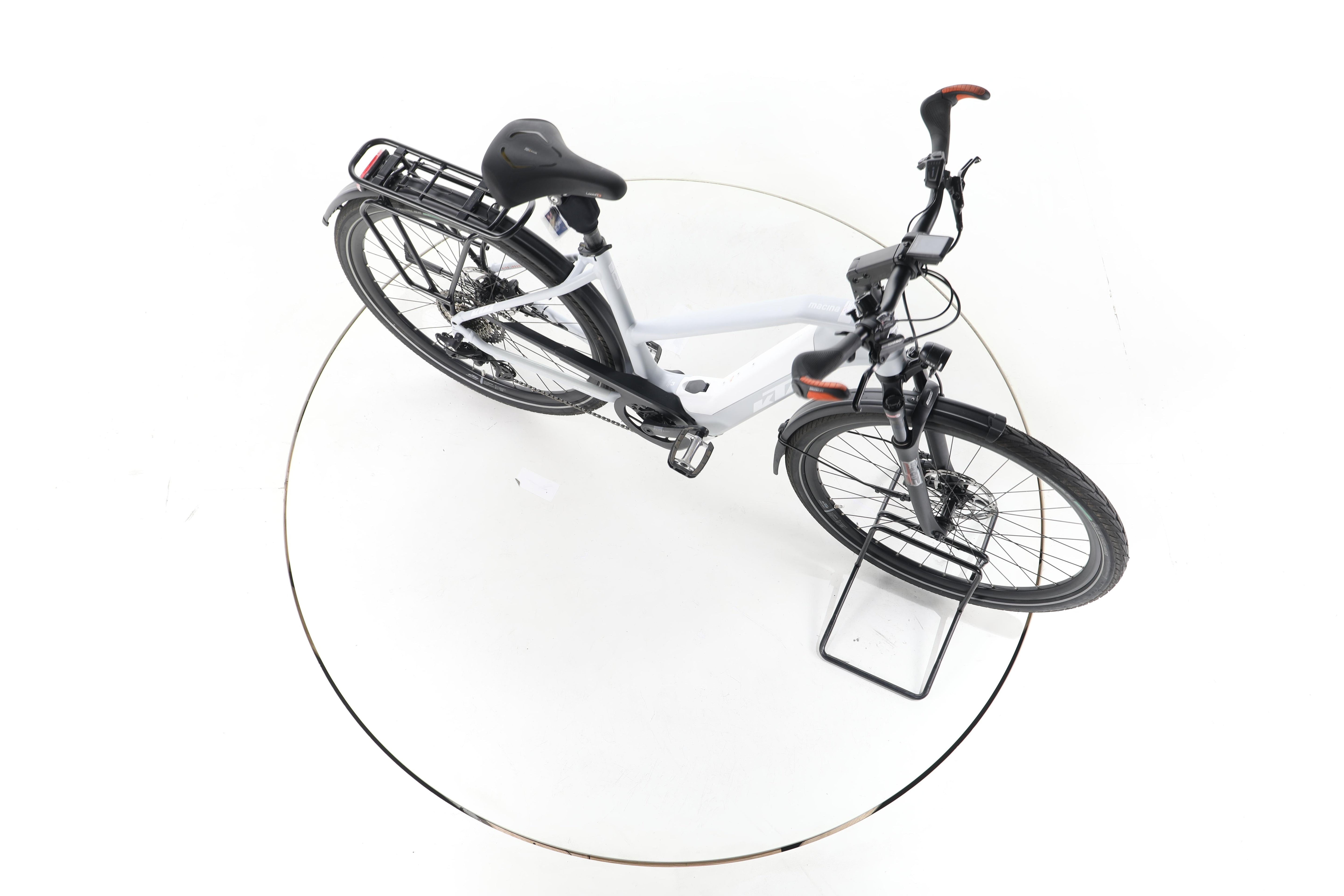 KTM Macina Style Pro Trekking E-Bike - Image 14