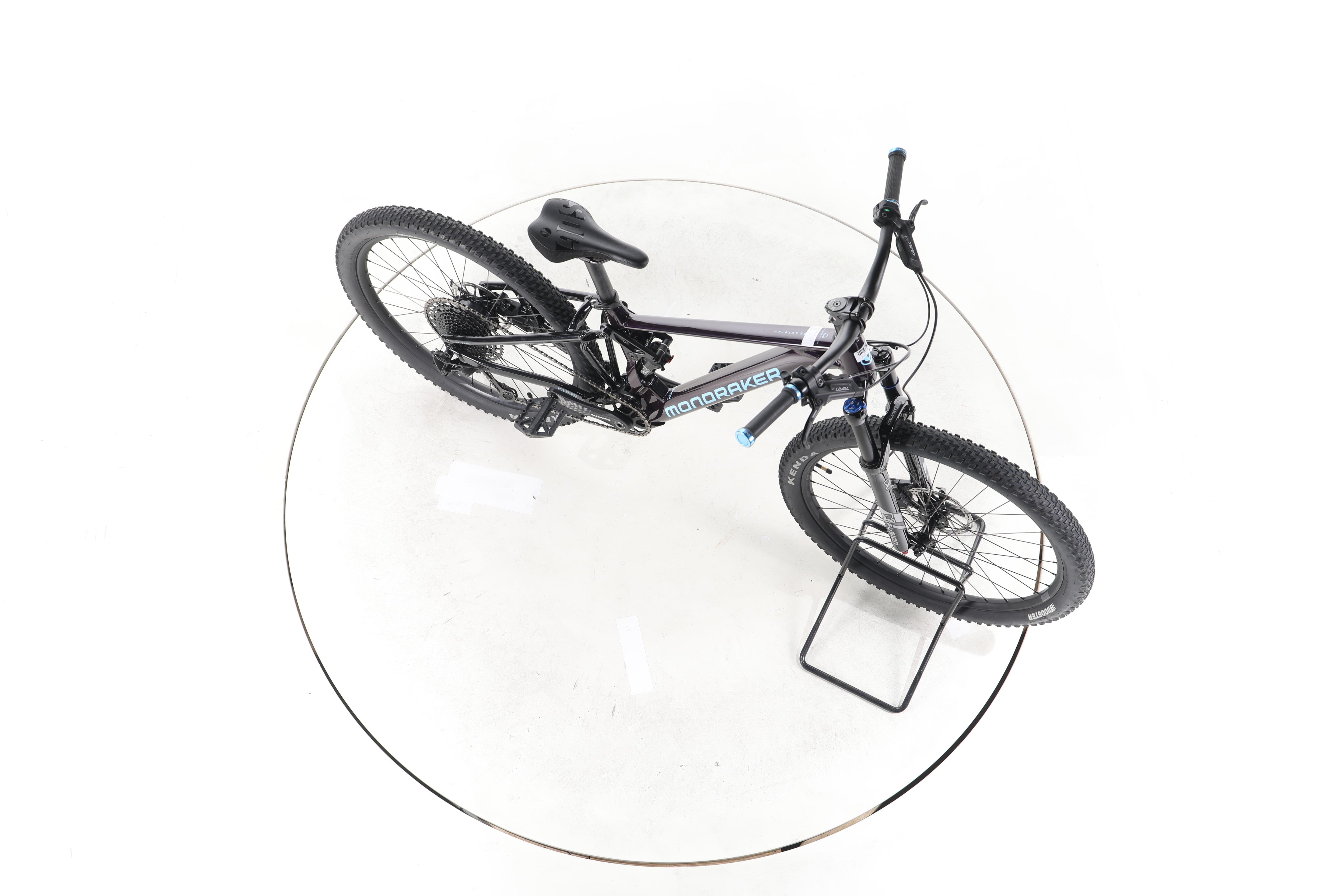 Mondraker F-Play 26 E-Bike Fully - Image 14
