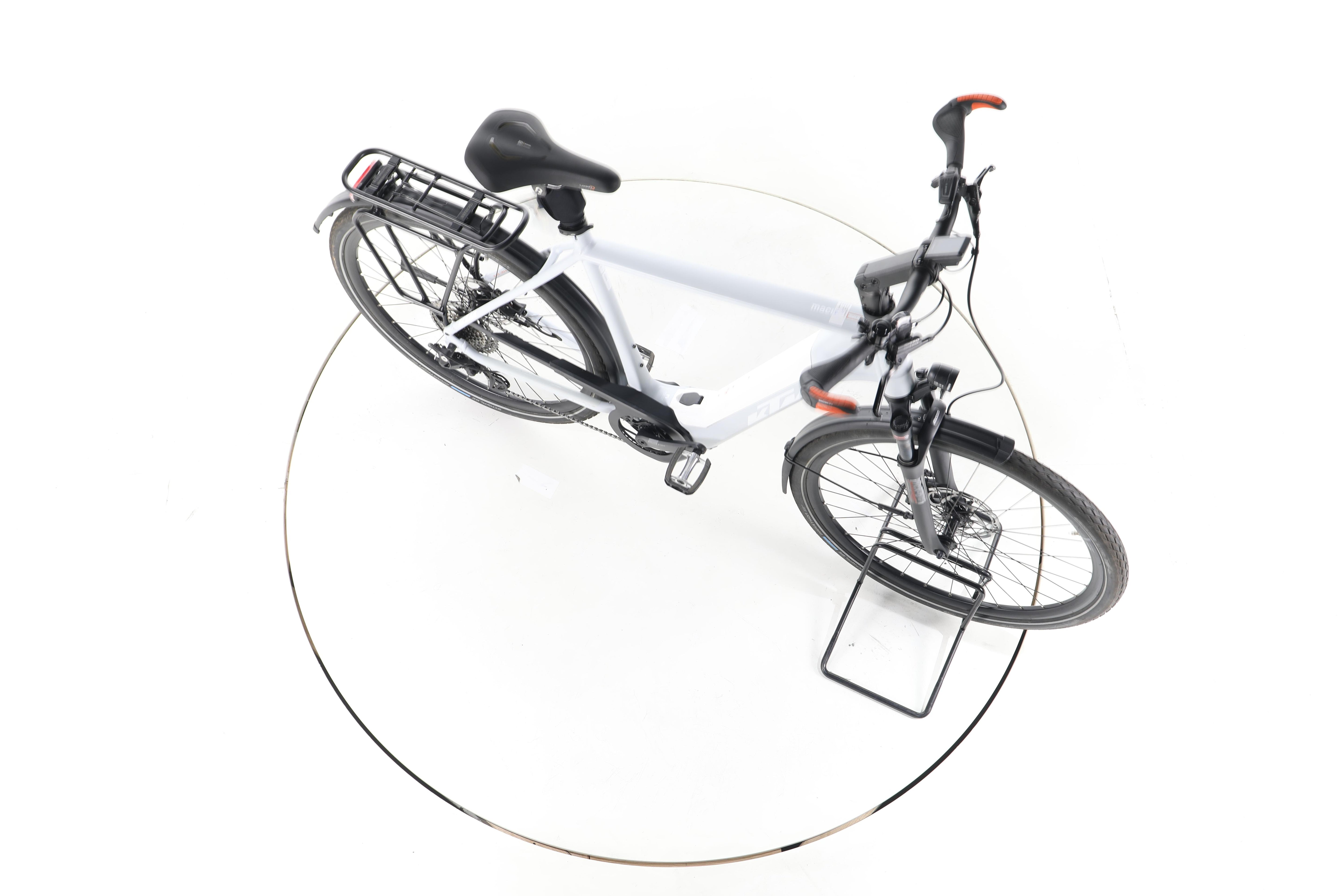 KTM Macina Style Pro Trekking E-Bike - Image 14