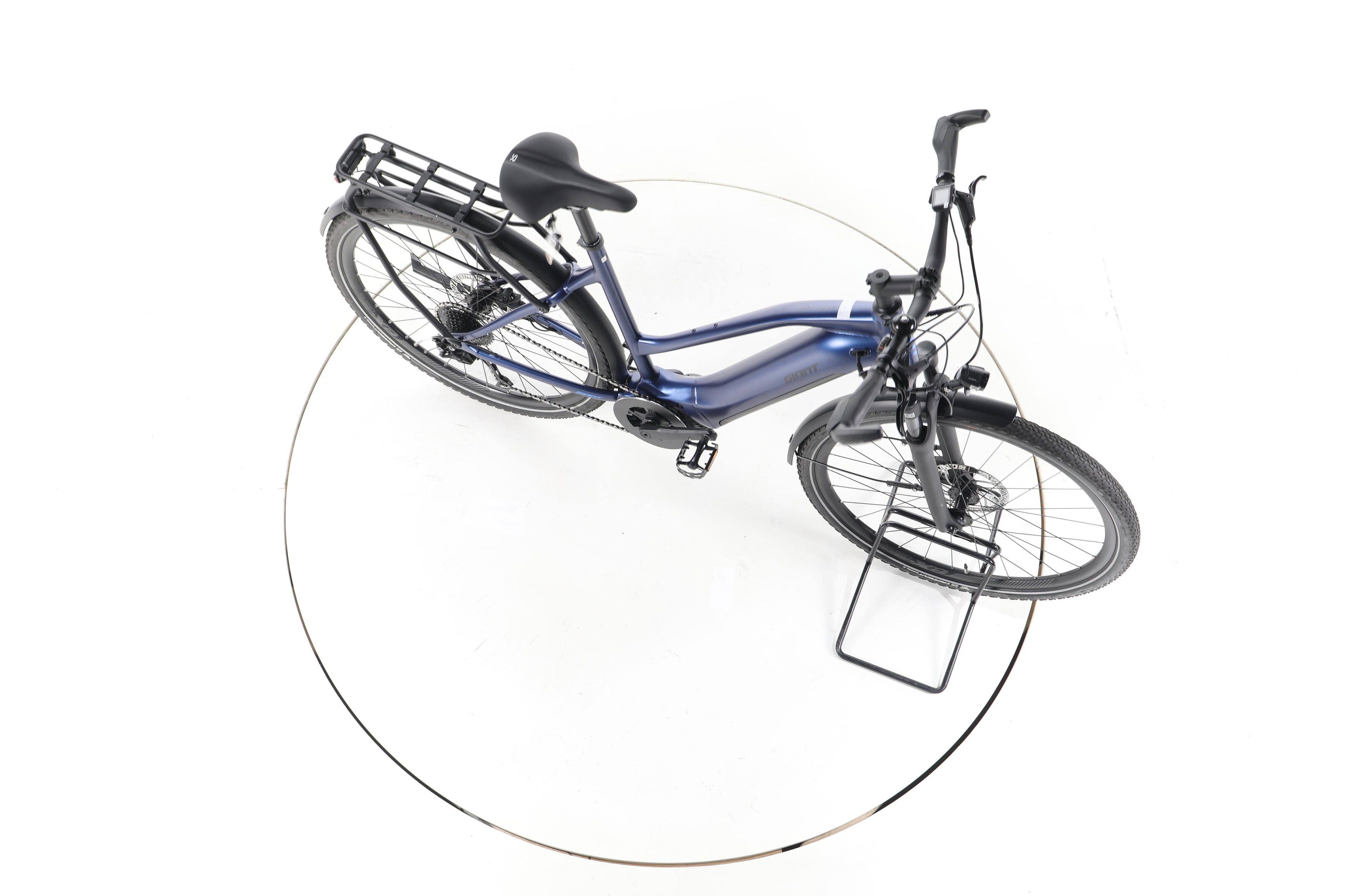 Giant Explore E+2 STA Trekking E-Bike - Image 14