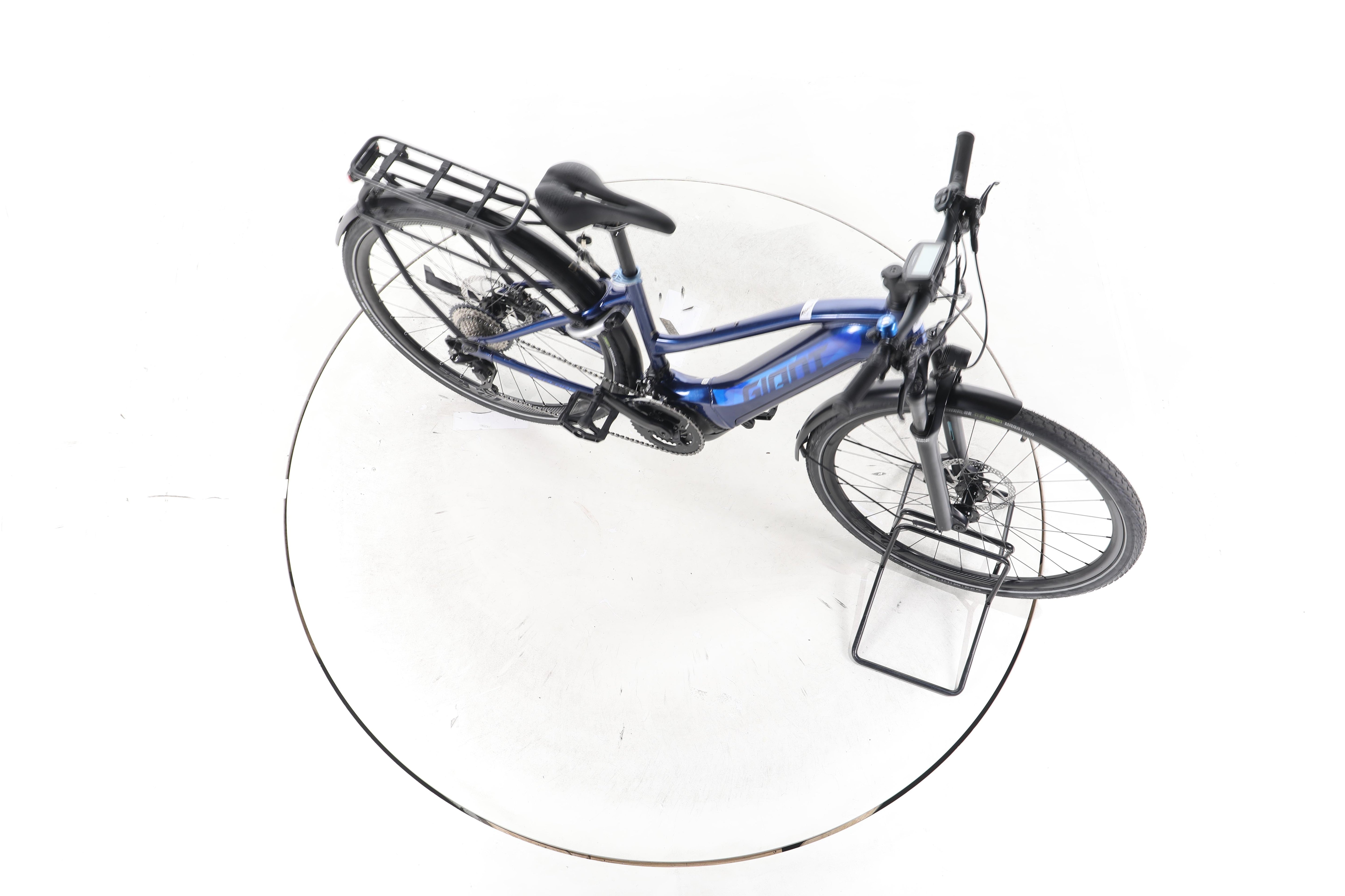 Giant Explore E+ 0 Pro Trekking E-Bike - Image 14