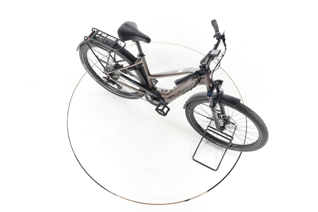KTM Macina Gran 710 Trekking E-Bike - Image 14