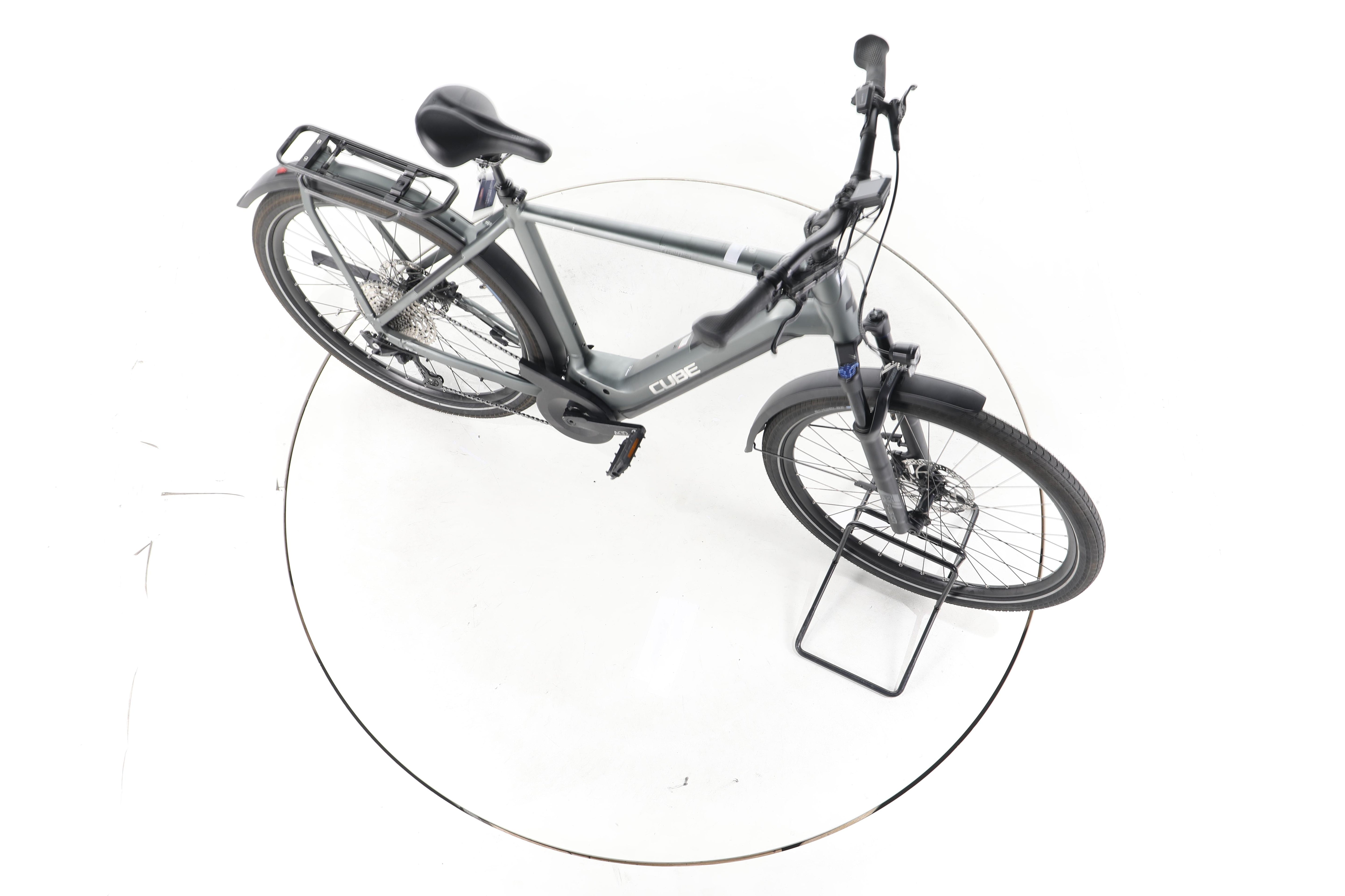 Cube Kathmandu Hybrid Pro Trekking E-Bike - Image 14