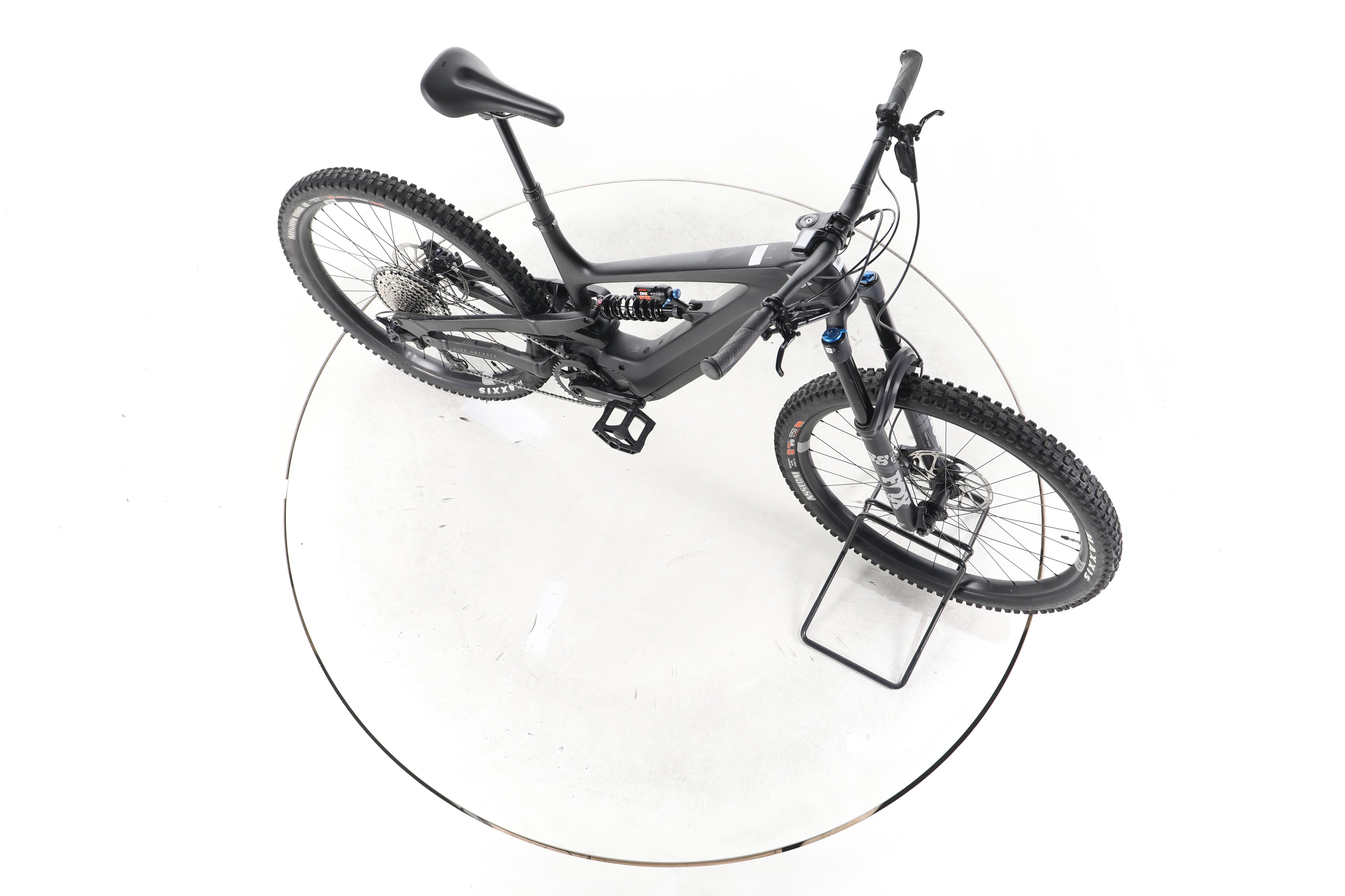 YT Decoy CORE 3 MX E-Bike Fully Carbon 2024 - Image 14