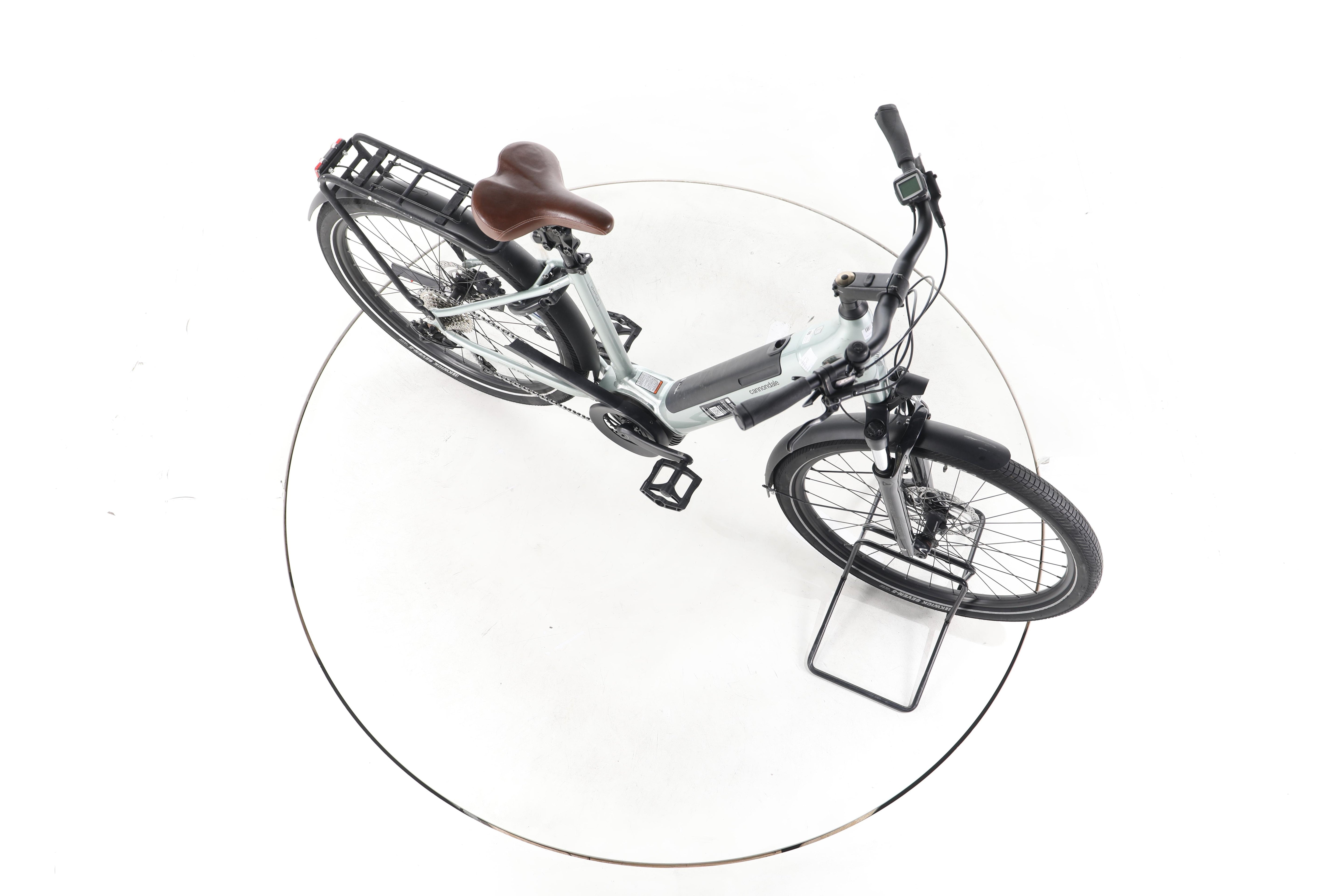 Cannondale 650 U Adventure Neo 2 EQ Trekking E-Bike Tiefeinsteiger - Image 14
