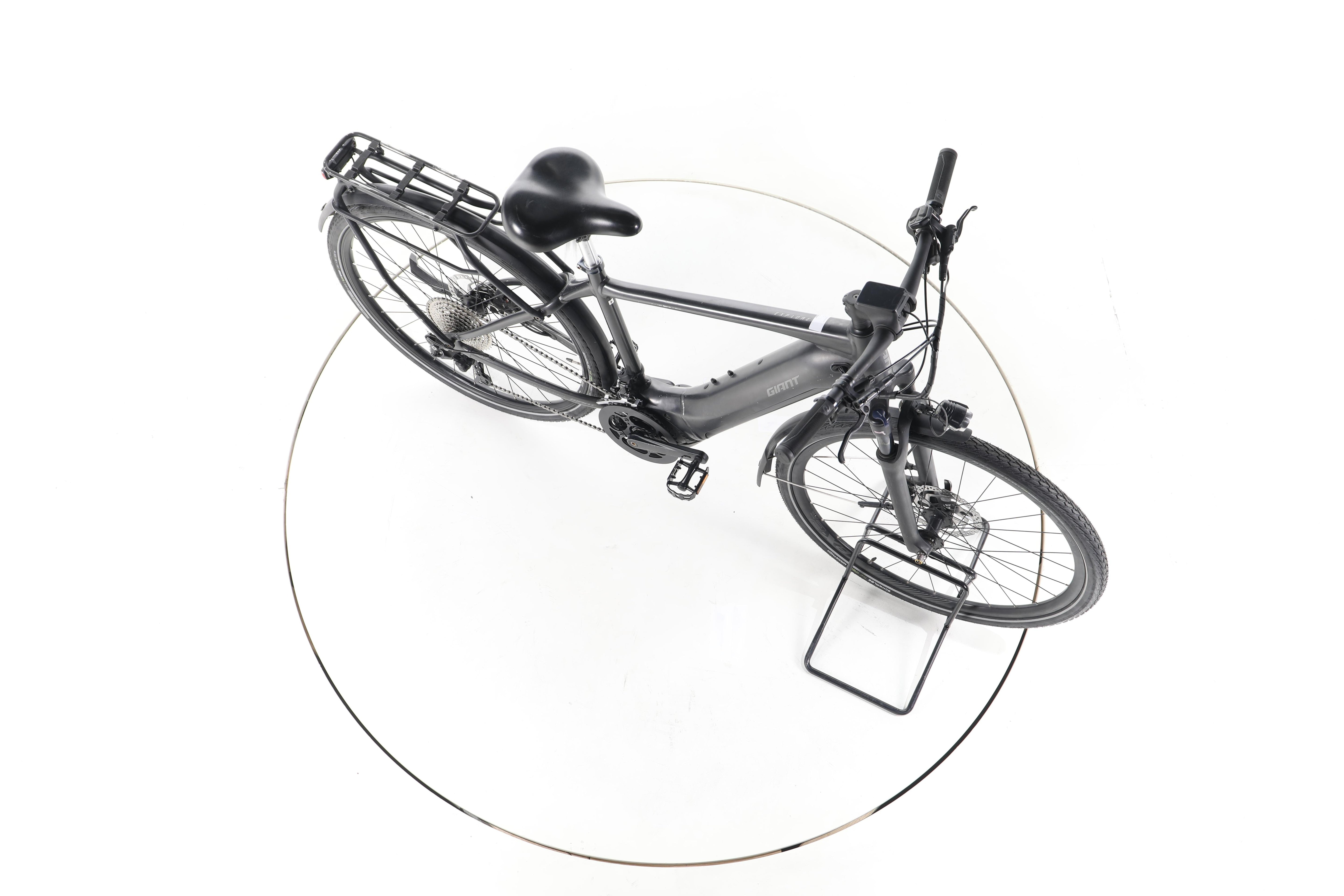 Giant Explore E+ 1 Trekking E-Bike - Image 14