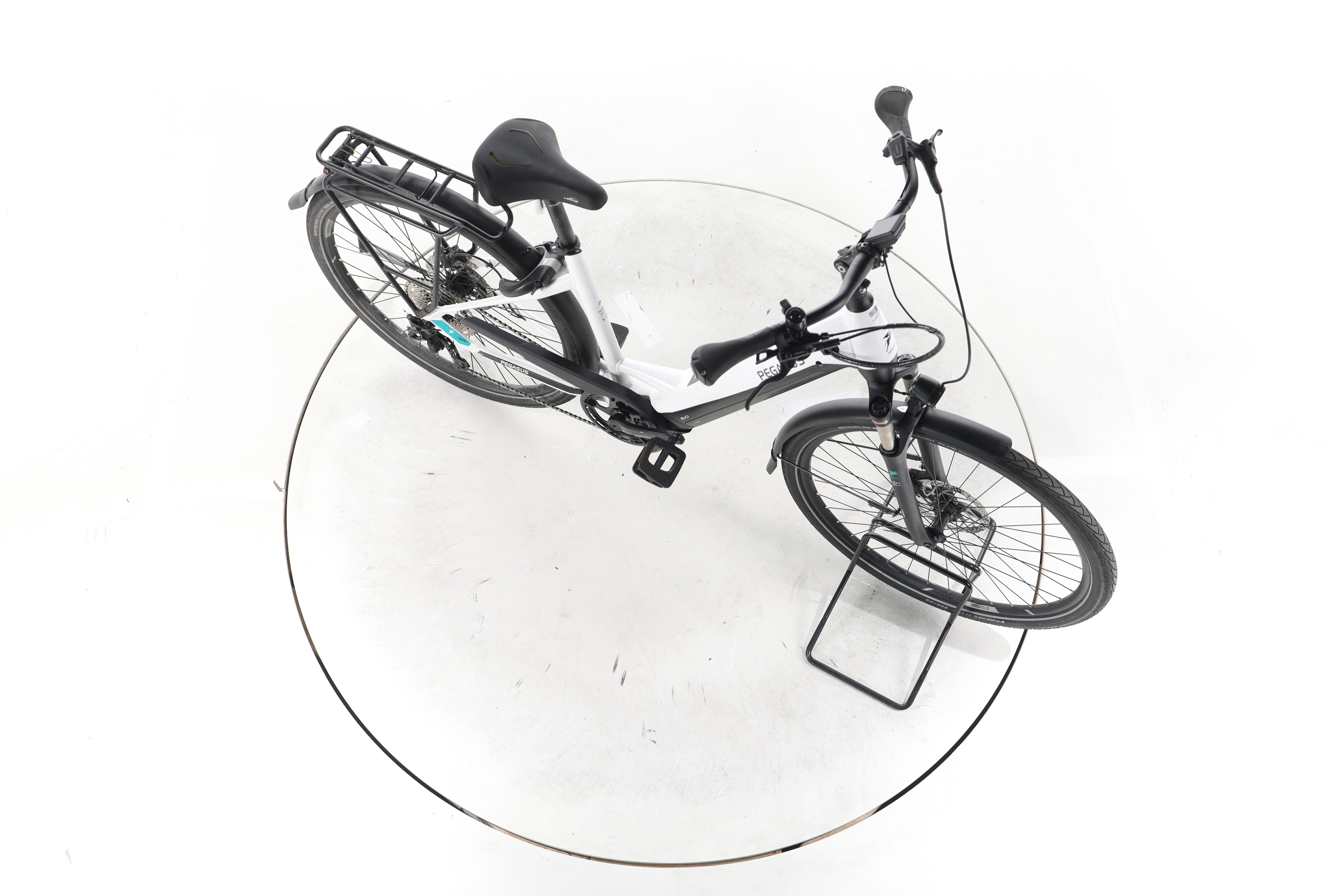 Pegasus Premio EVO Lite Trekking E-Bike Tiefeinsteiger - Image 14