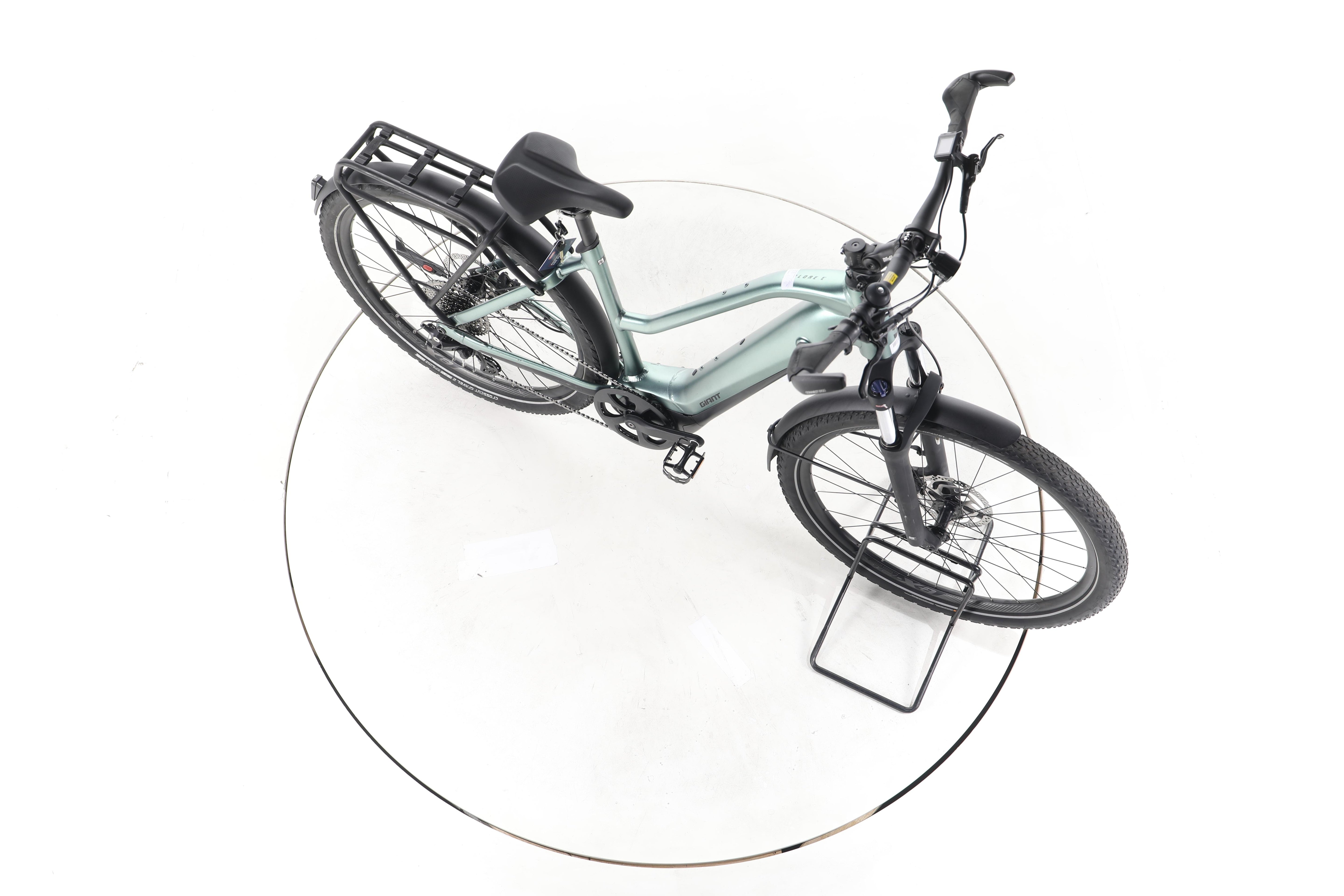 Giant Explore E+1 Trekking E-Bike - Image 14
