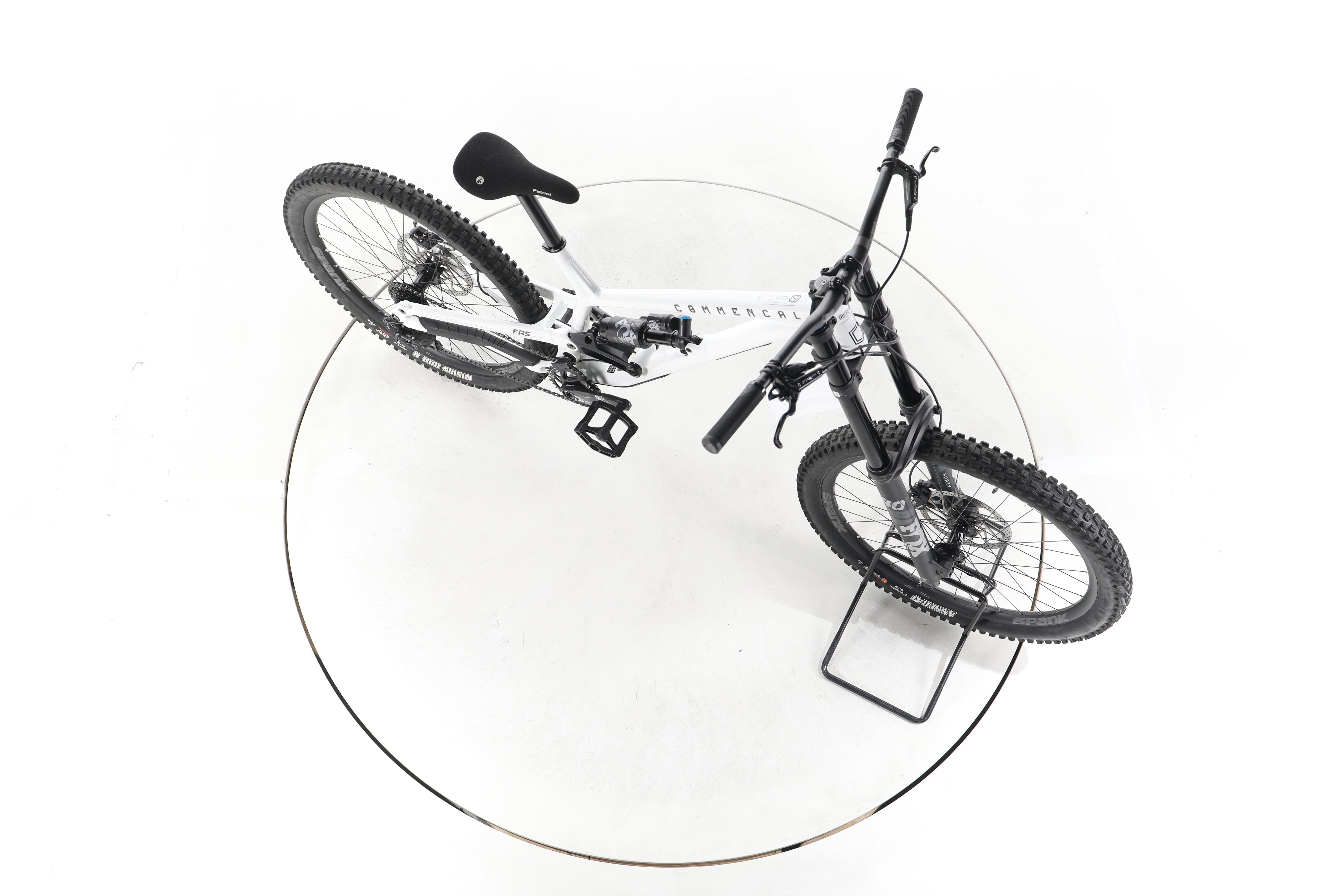 Commencal FRS ESSENTIAL Fahrrad Fully - Image 14