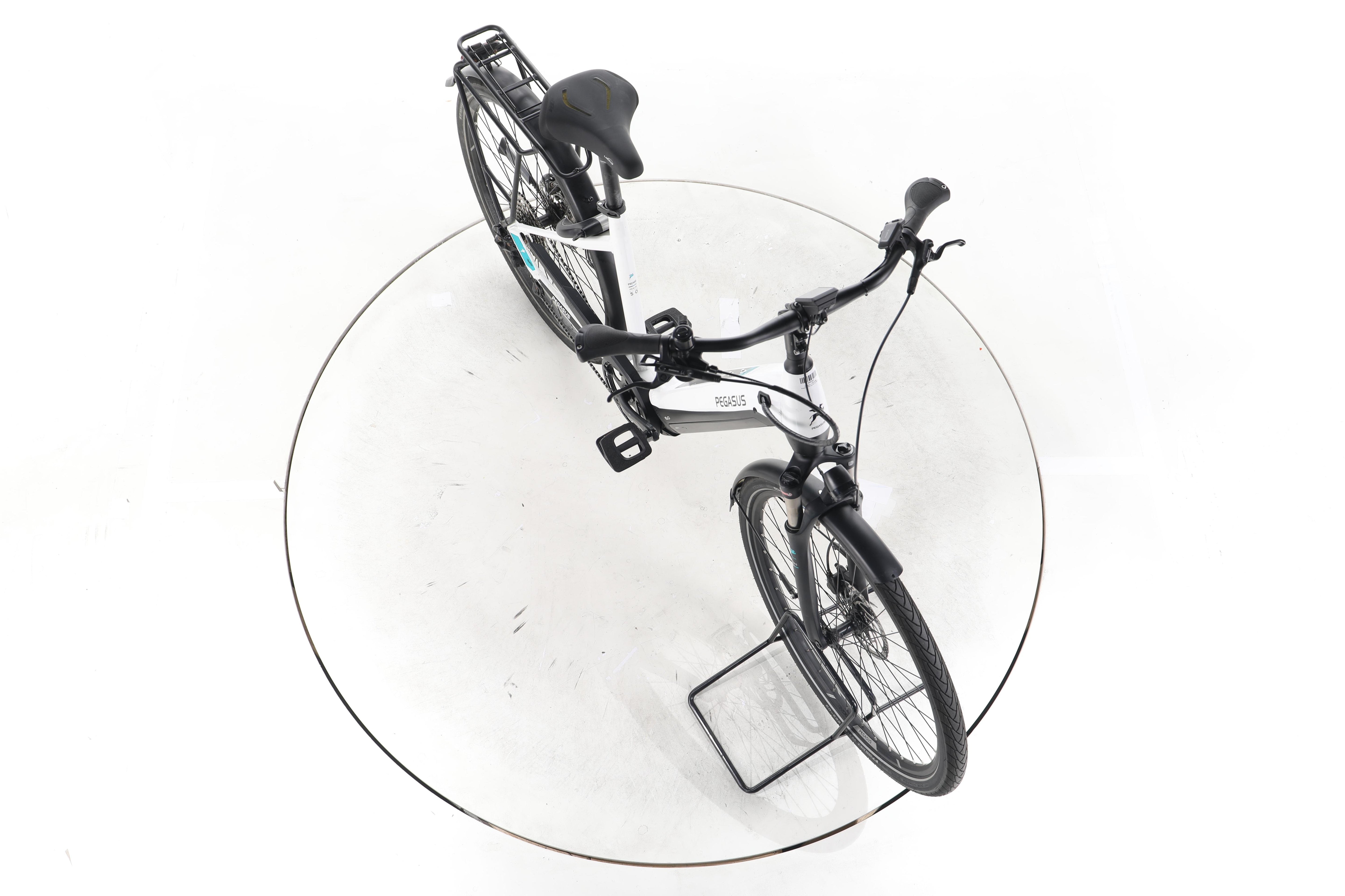 Pegasus Premio EVO Lite Trekking E-Bike Tiefeinsteiger - Image 15