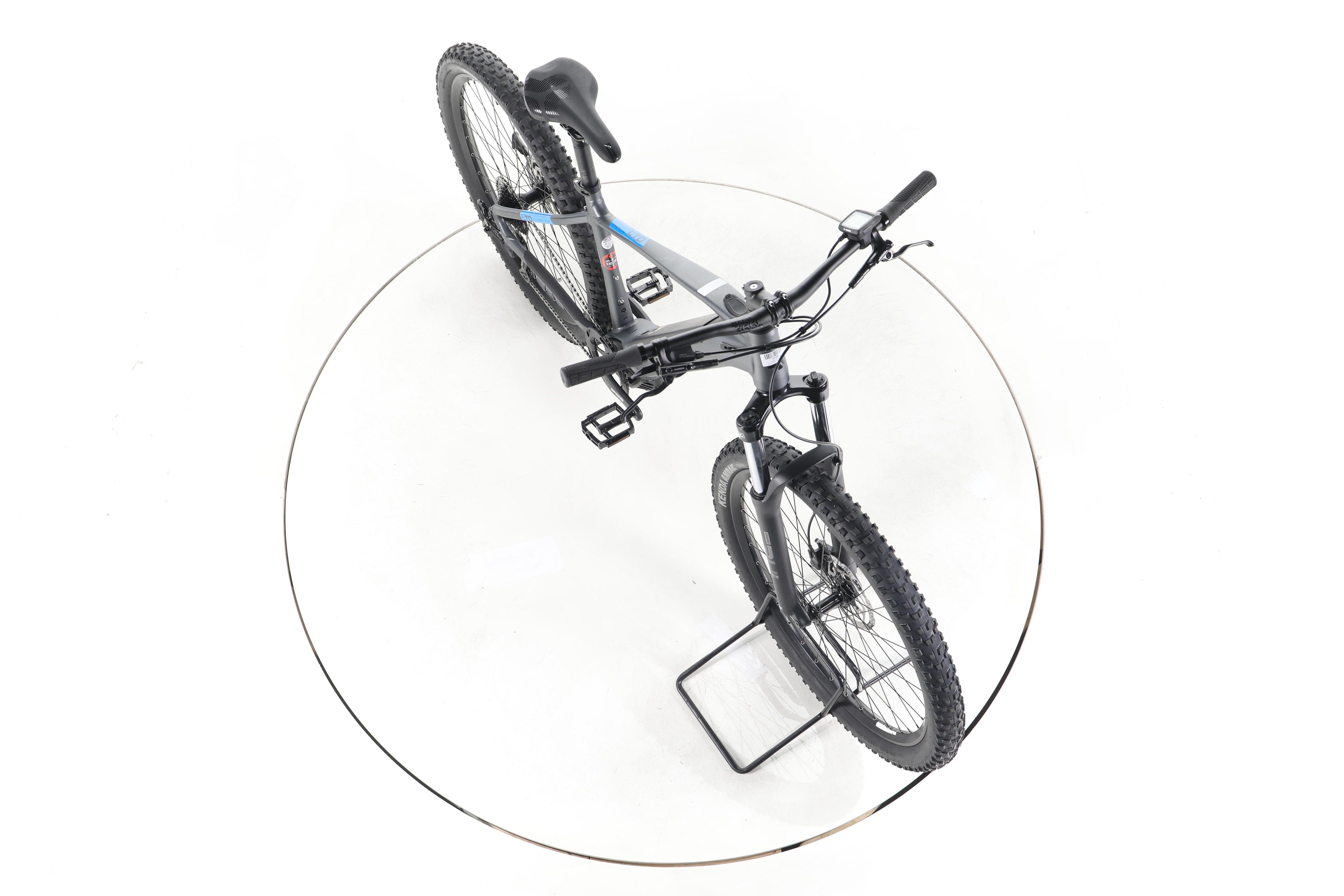 Carver Strict E.410 LTD Trekking E-Bike - Image 15