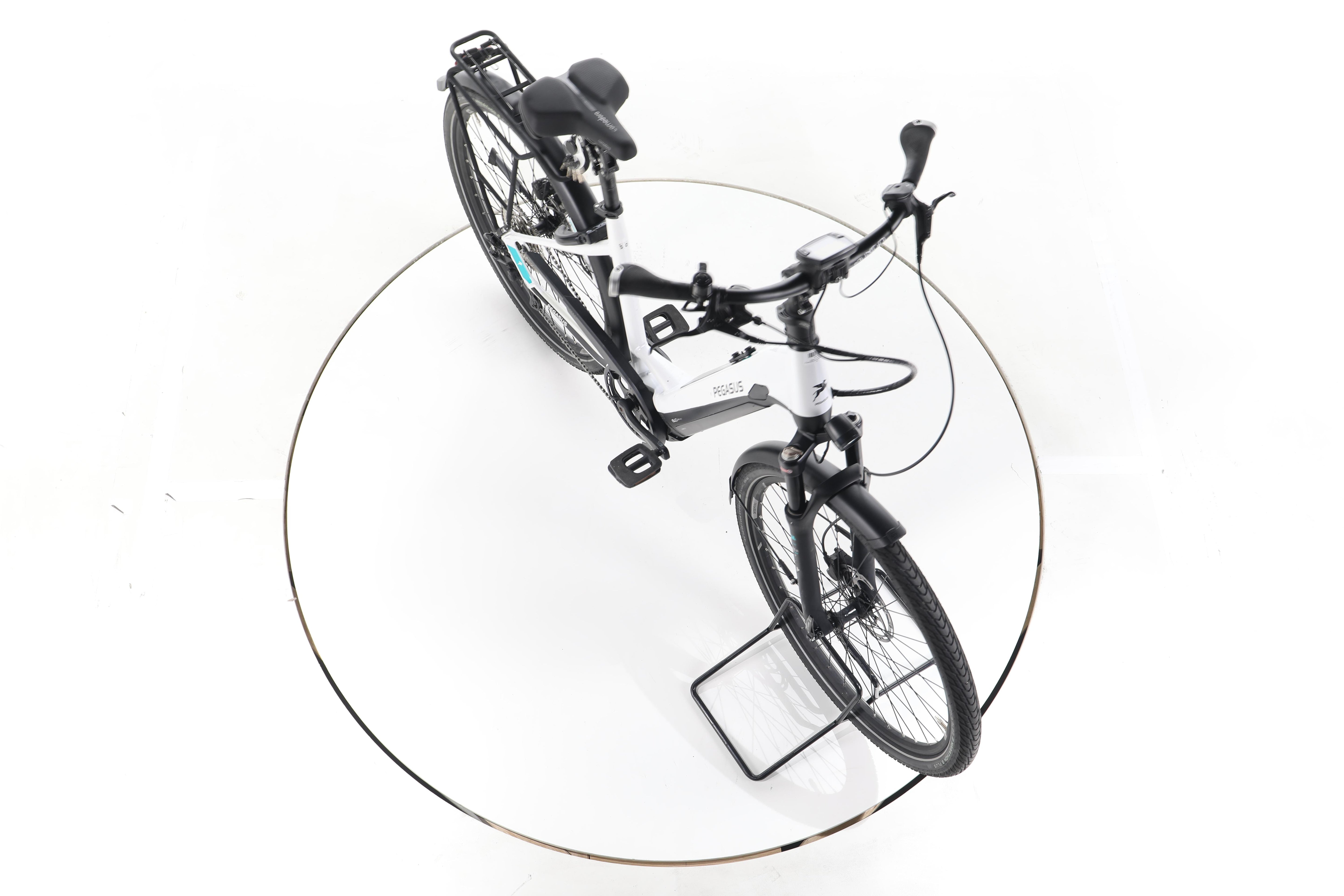 Pegasus Premio Evo Lite Comfort Trekking E-Bike Tiefeinsteiger - Image 15