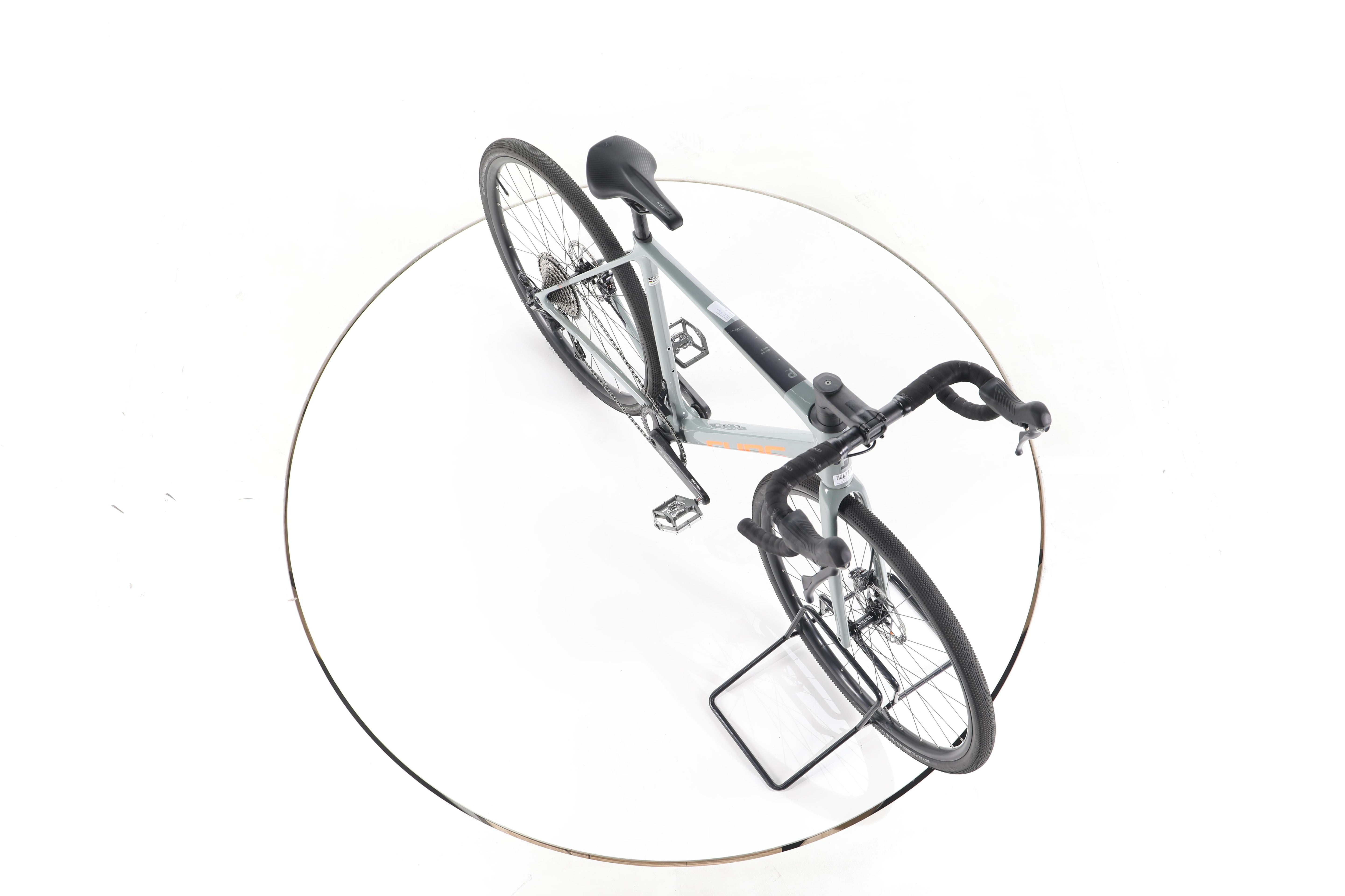 Cube Cross Race C:62 Pro Gravelbike - Image 15