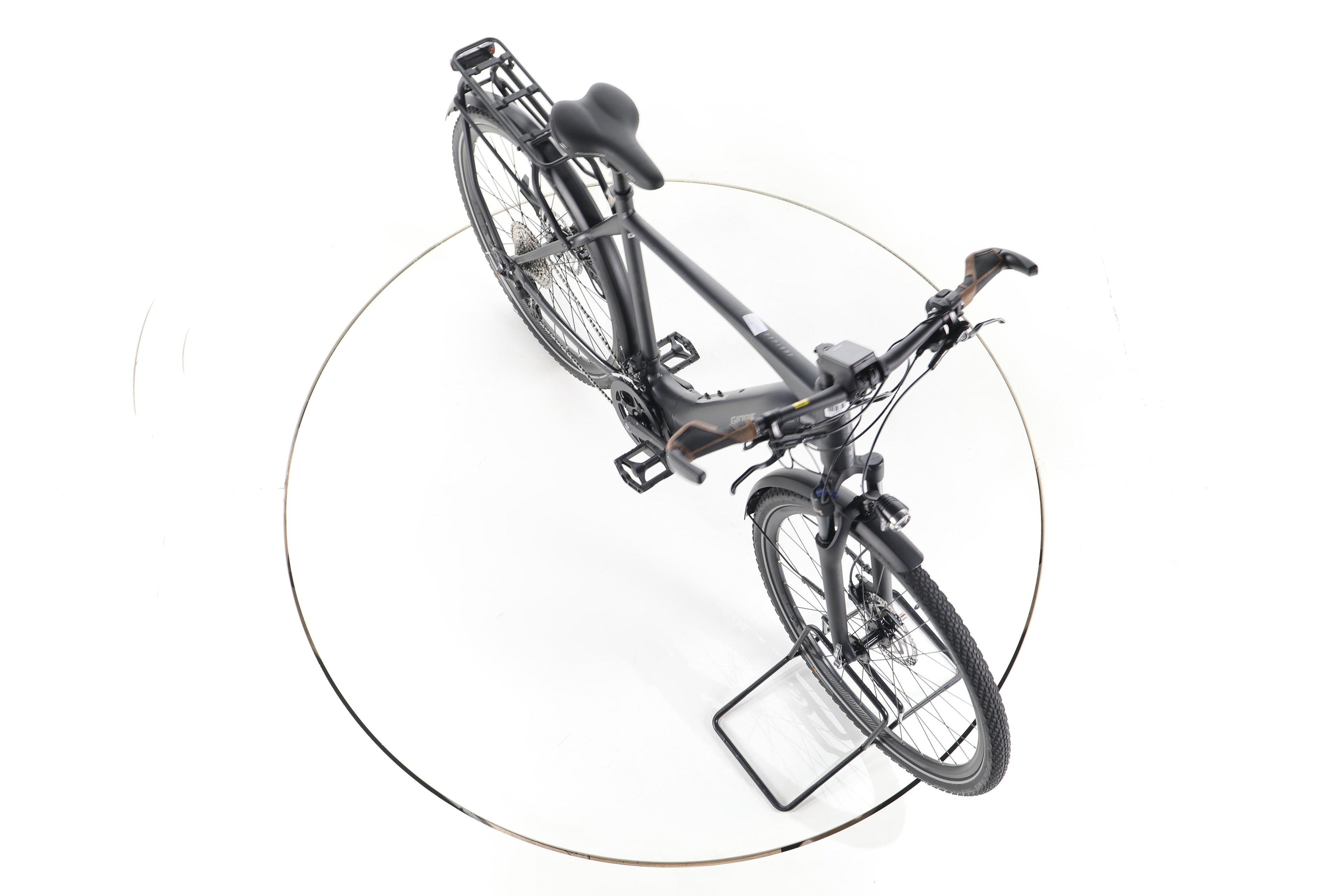 Giant Explore E+ 1 Trekking E-Bike - Image 15