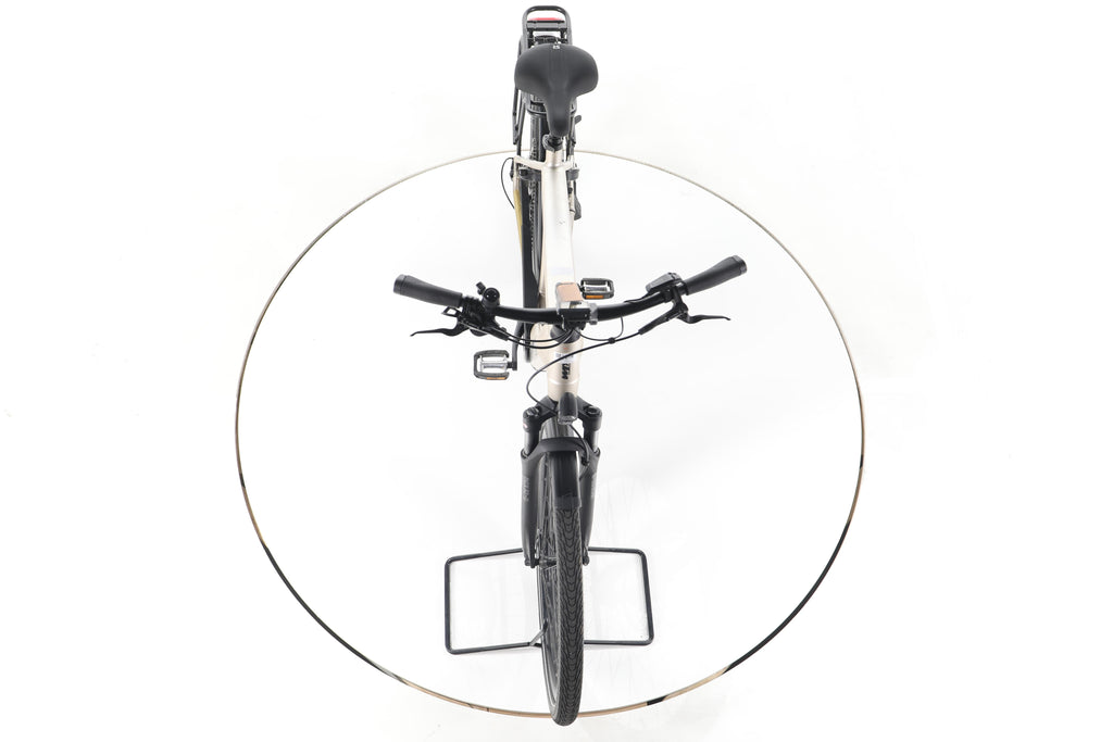 KTM Macina Style 740 Trekking E-Bike - Image 16