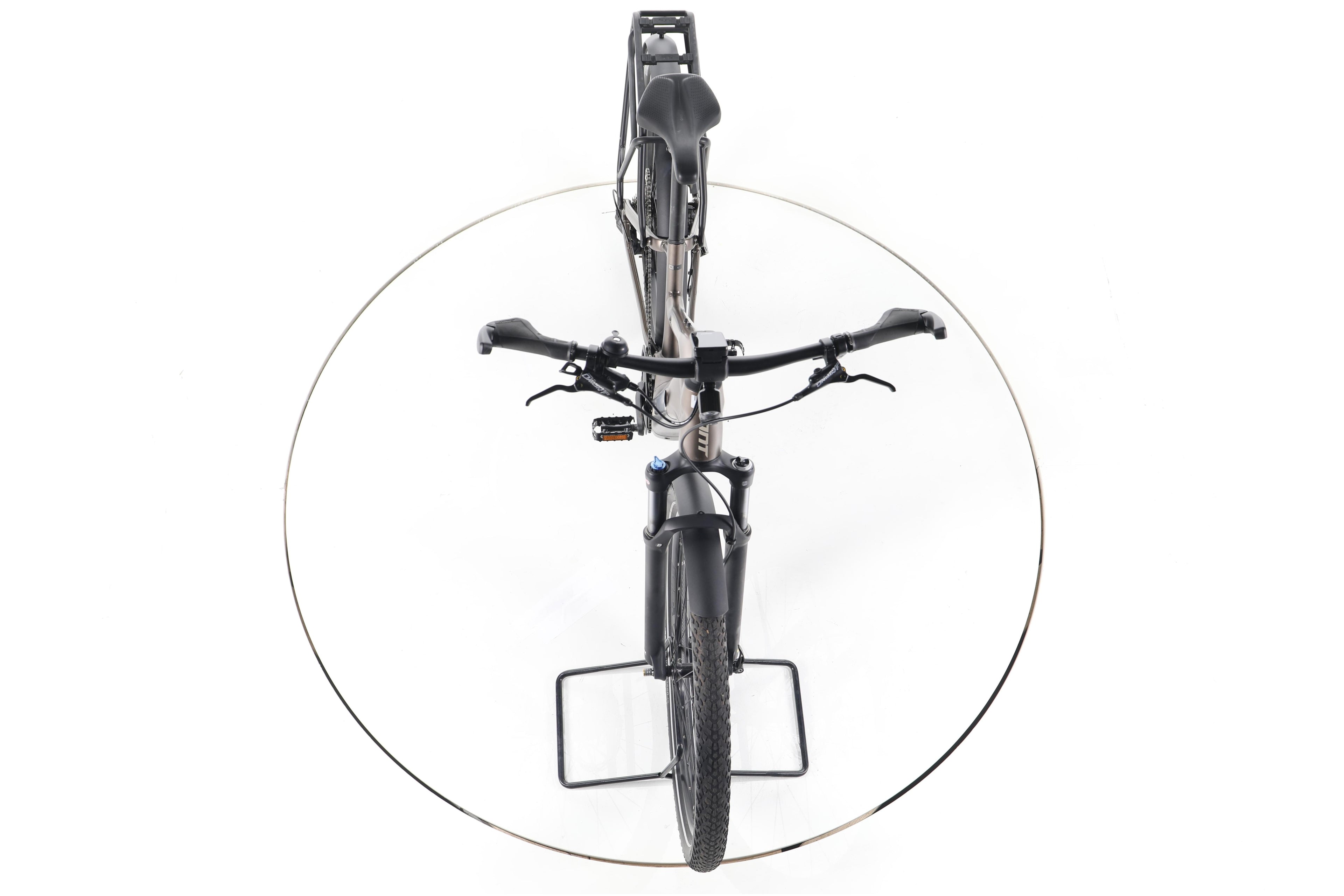 Giant Explore E+ Pro 1 Trekking E-Bike - Image 16