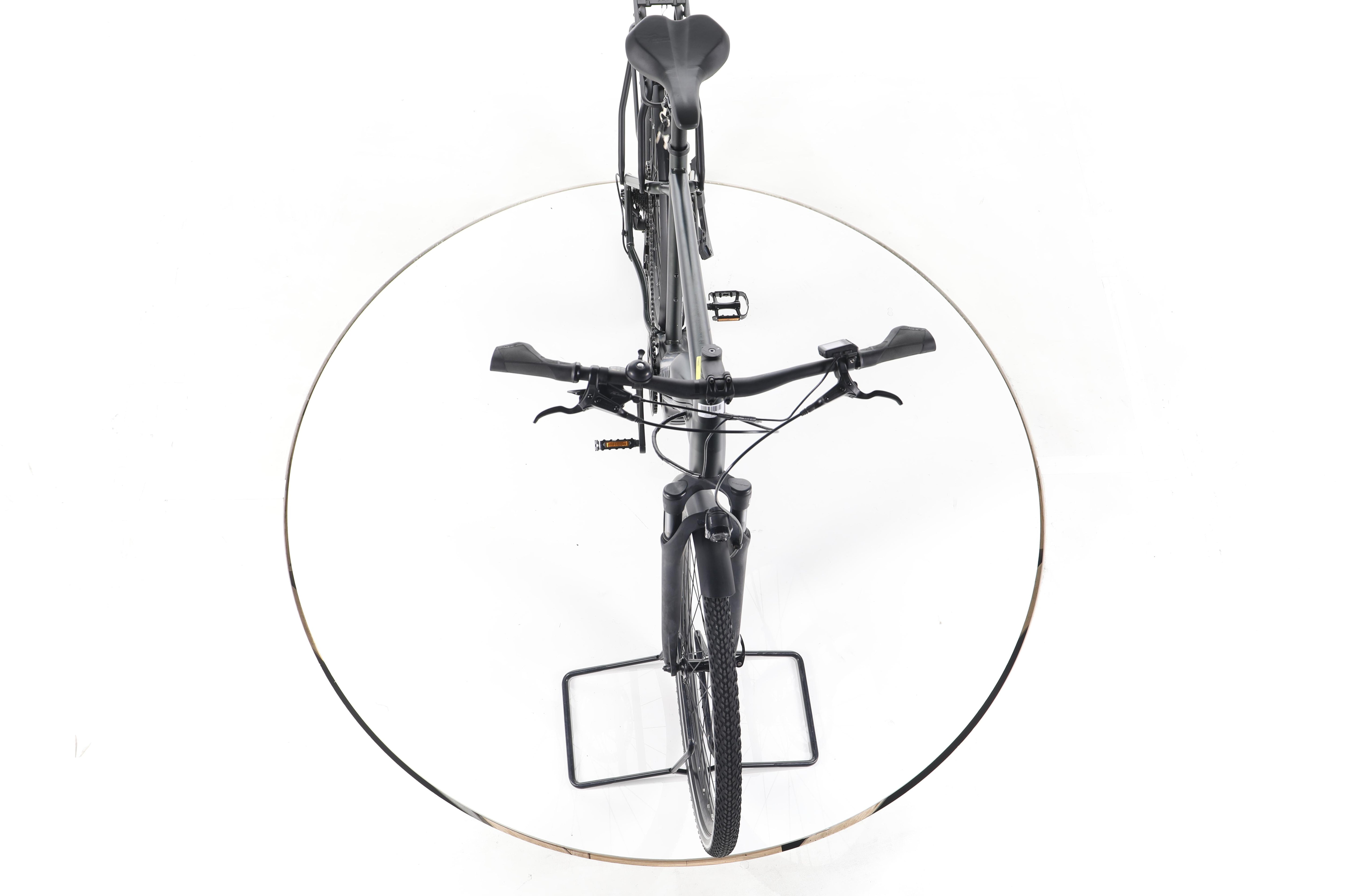 Giant Explore E+ 3 Trekking E-Bike - Image 16