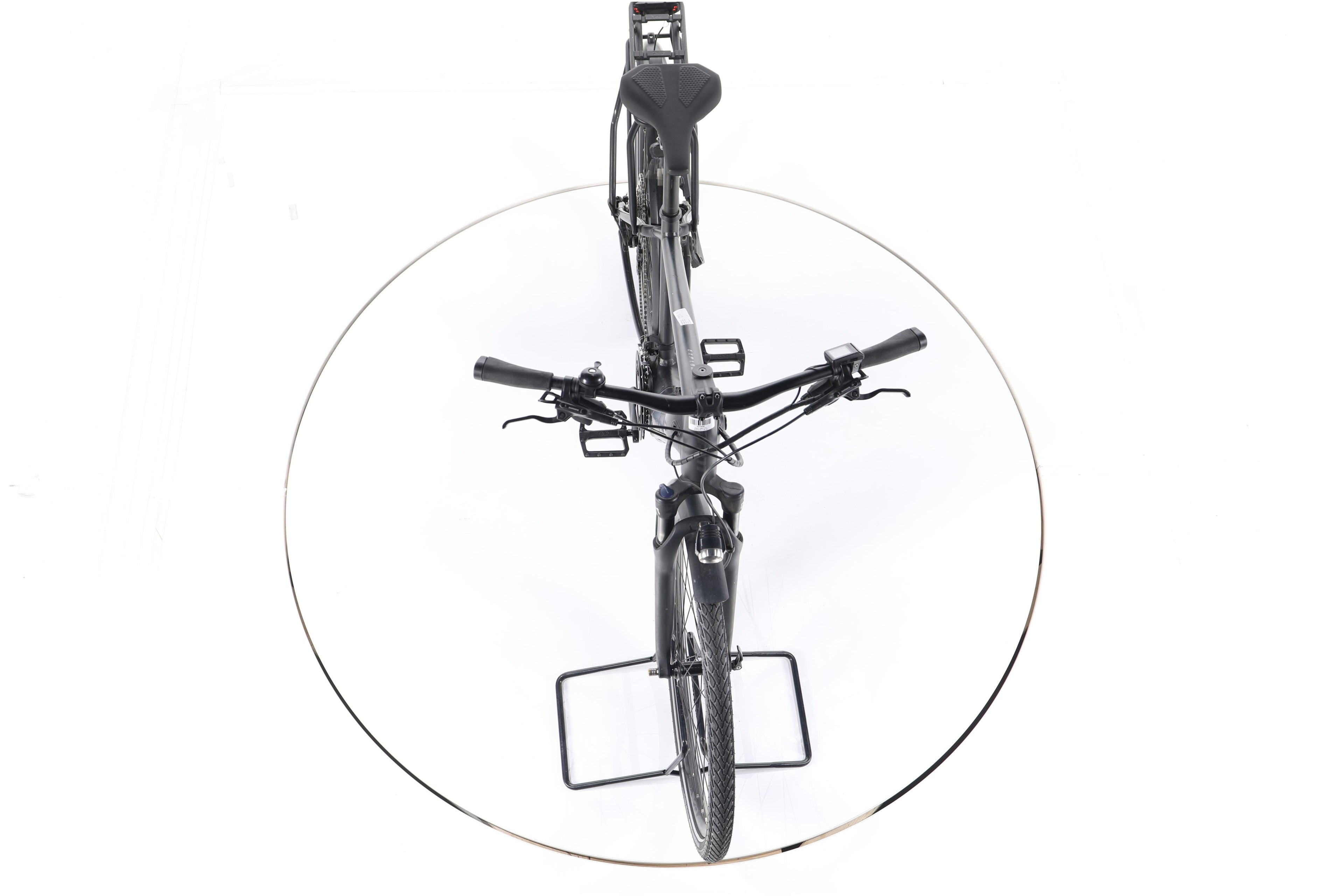 Giant Explore E+ 1 Trekking E-Bike - Image 16