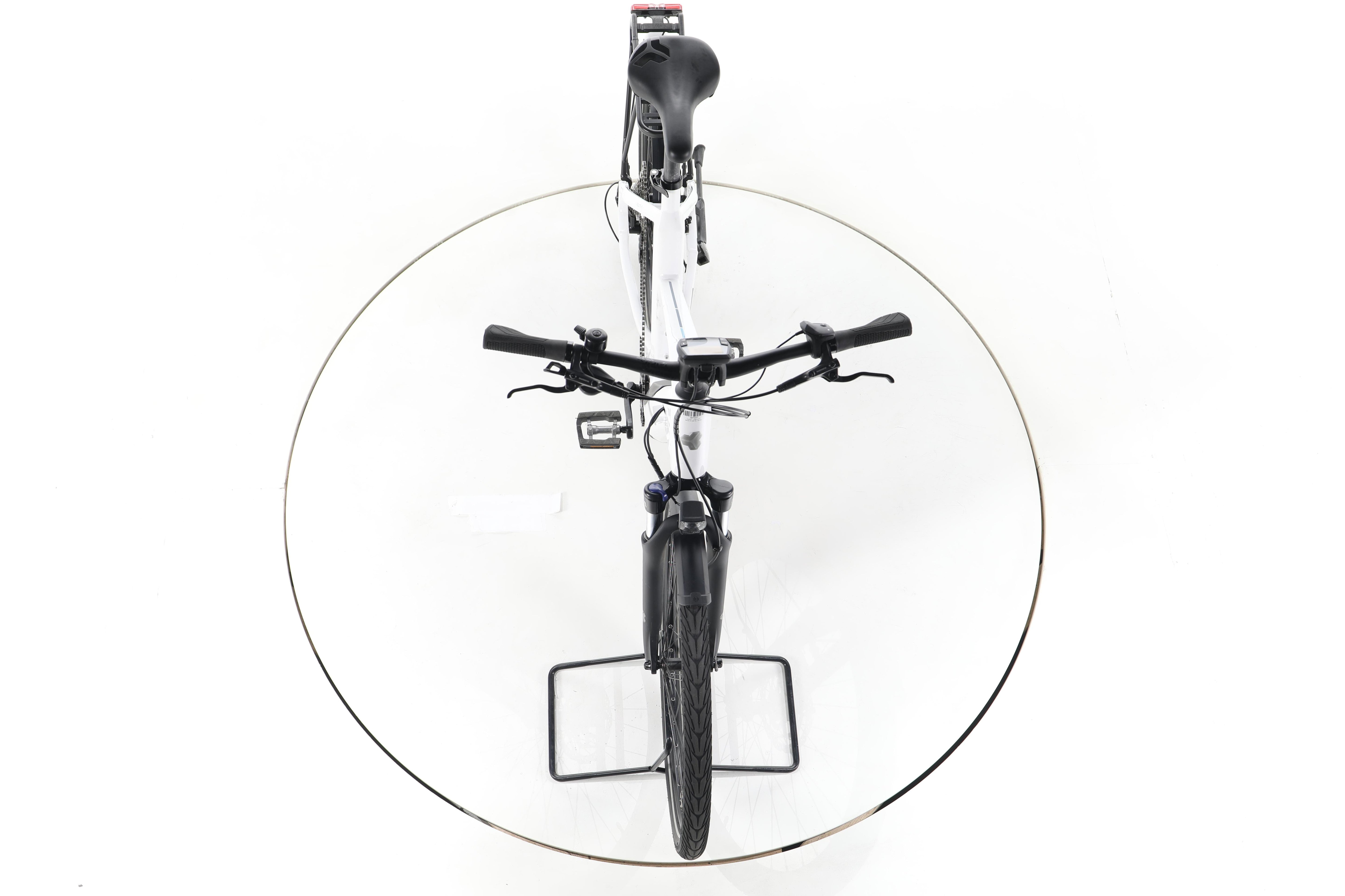 Carver Route E.420 Trekking E-Bike - Image 16