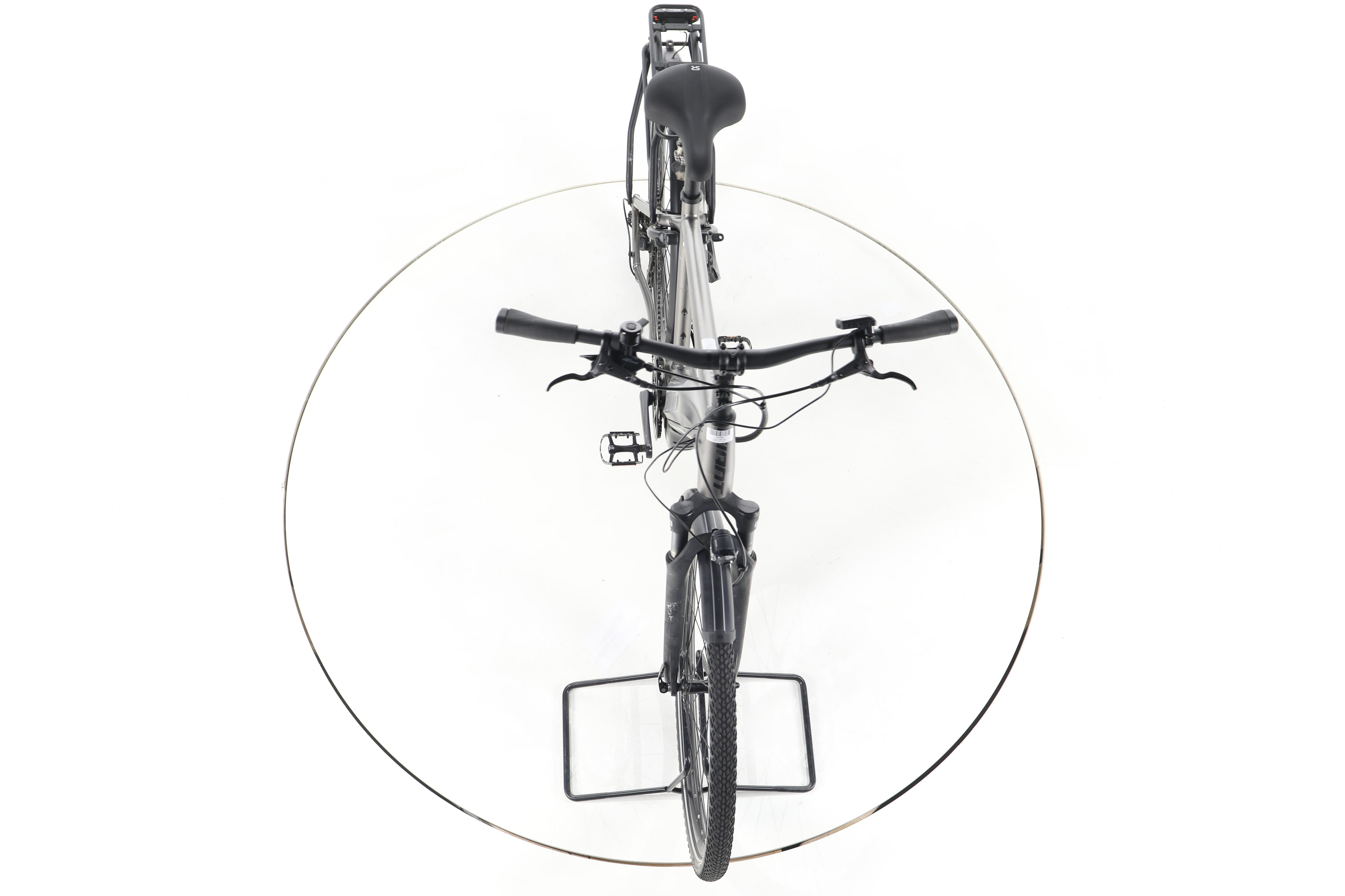 Giant Explore E+ 3 Trekking E-Bike - Image 16