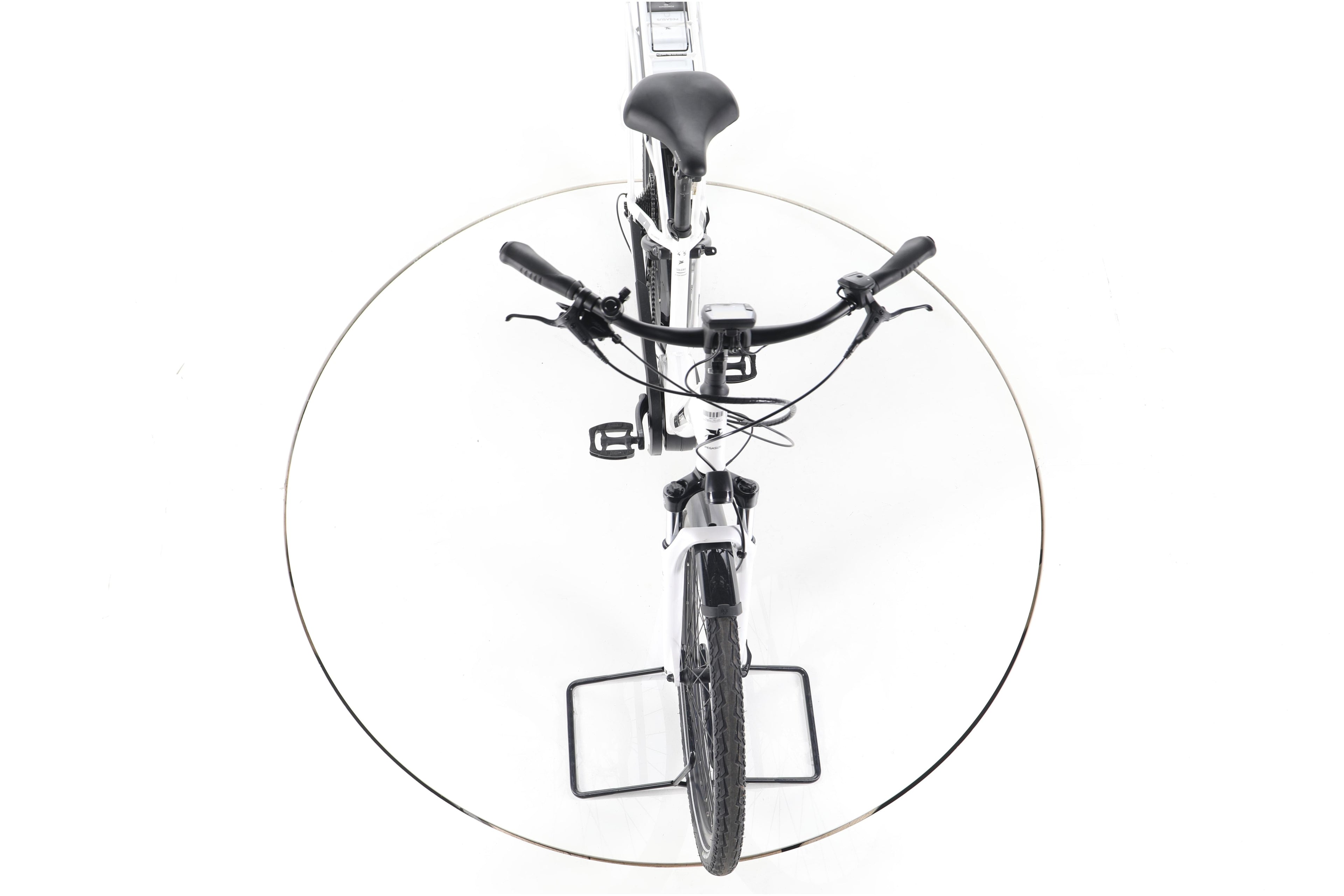 Pegasus Solero E9 Performance Trekking E-Bike Tiefeinsteiger - Image 16