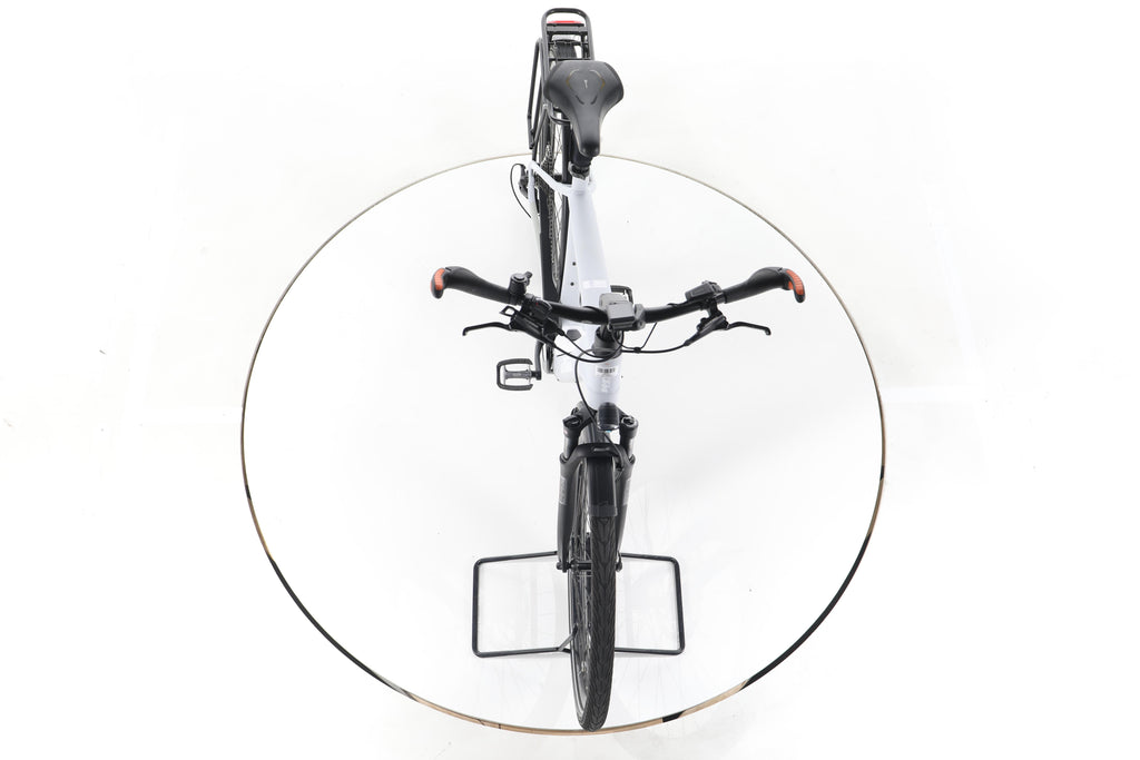 KTM Macina Style Pro Trekking E-Bike - Image 16