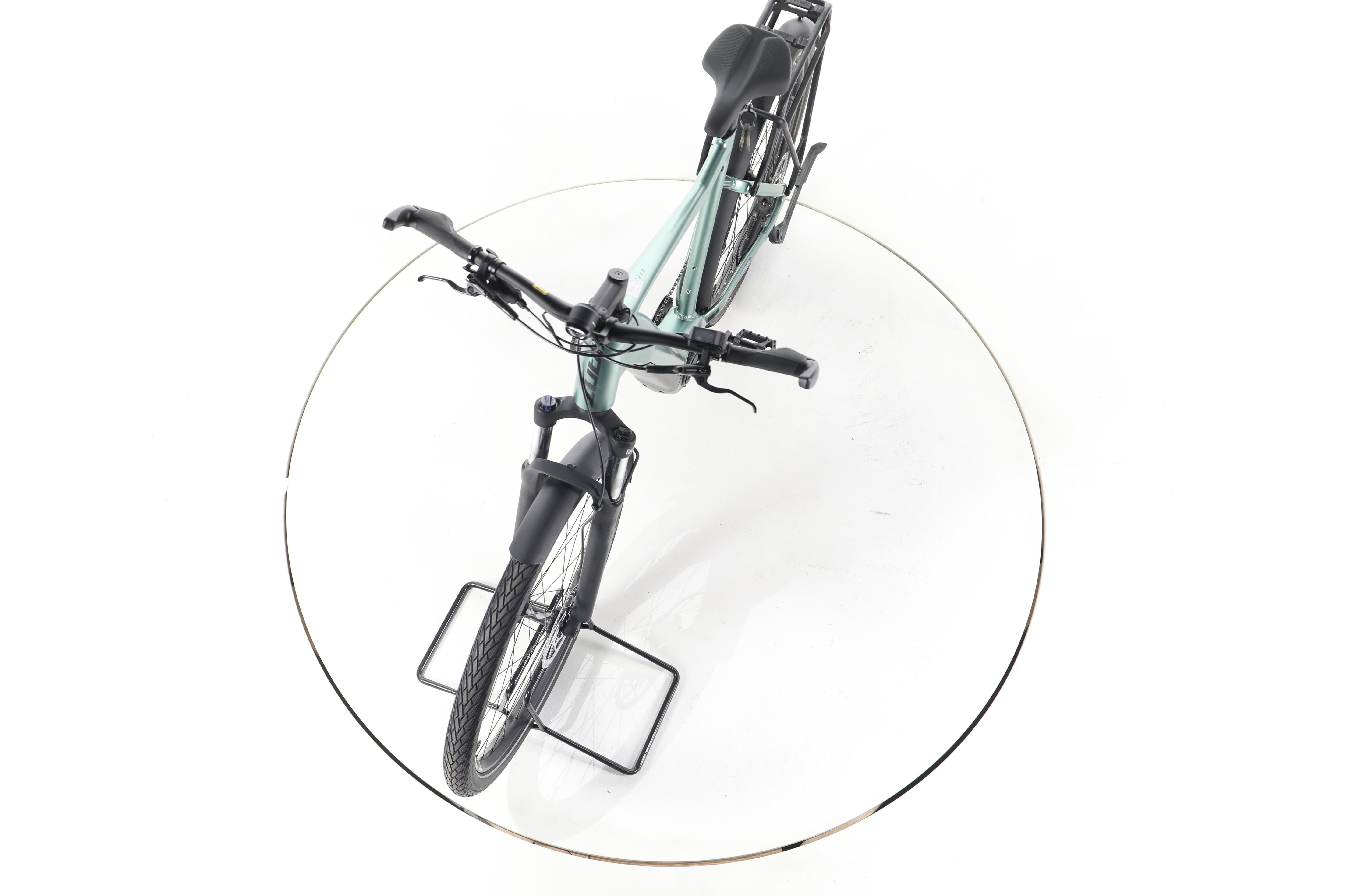 Giant Explore E+ 1 Trekking E-Bike - Image 17