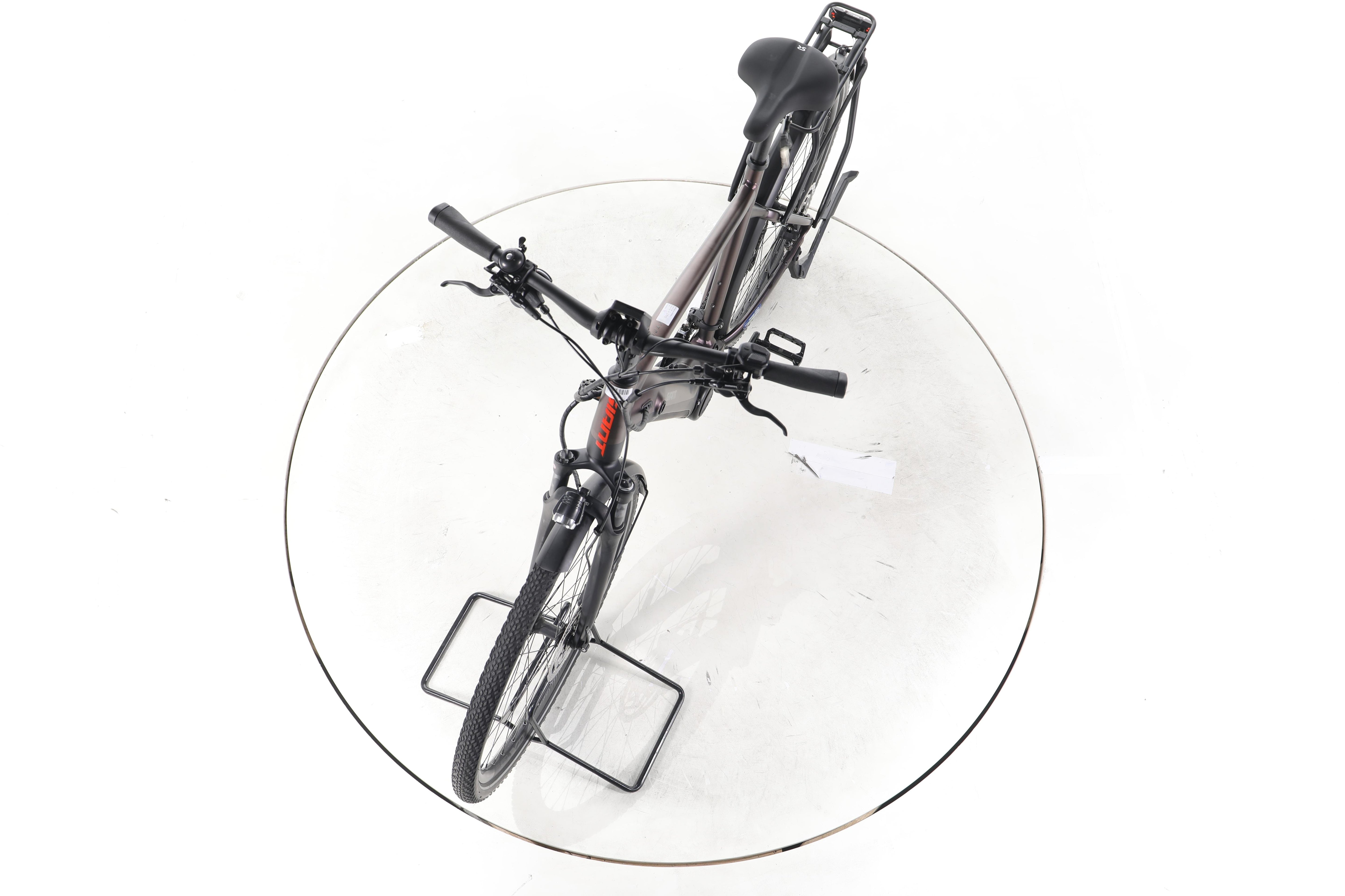 Giant Explore E+ Pro 1 Trekking E-Bike - Image 17