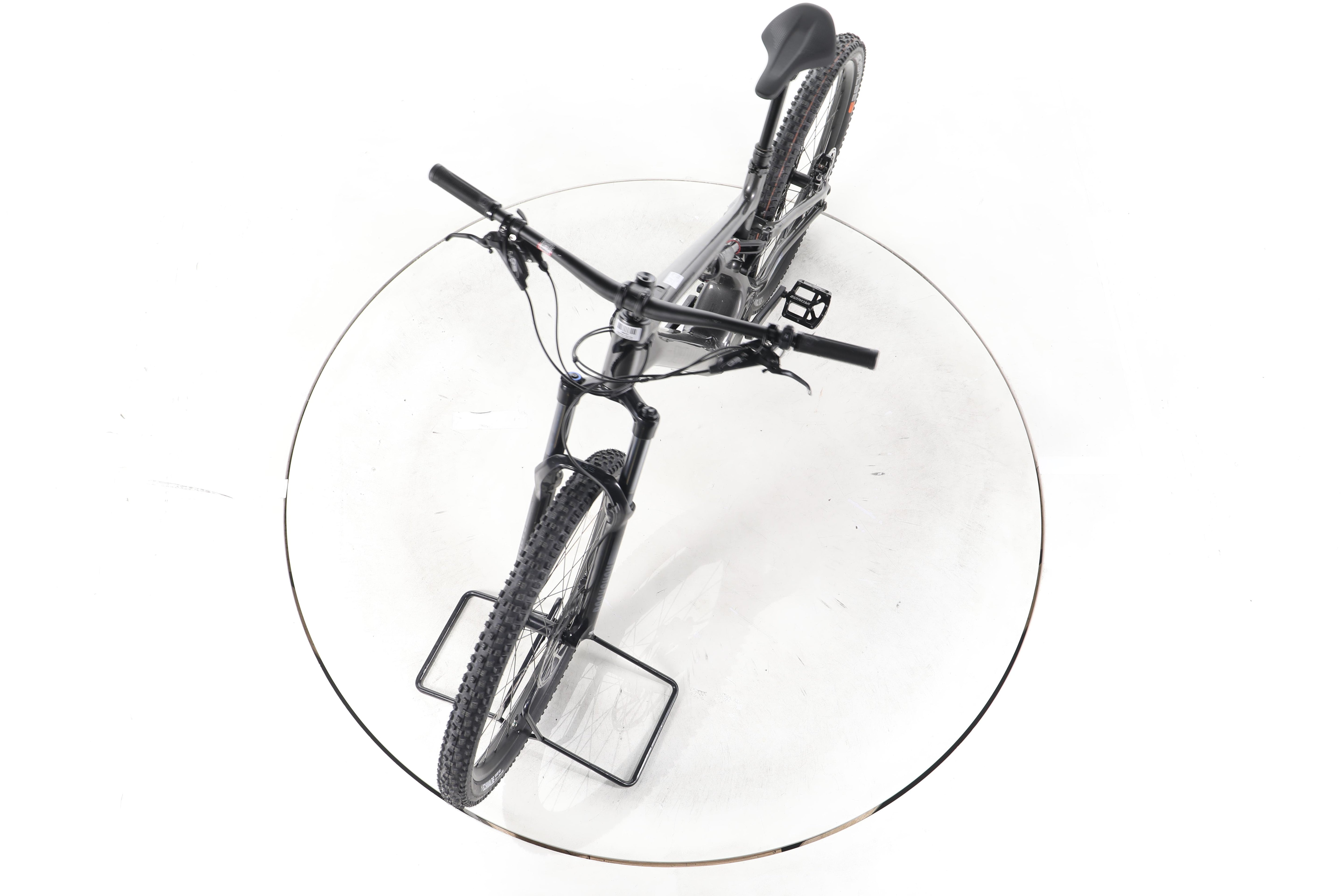 Specialized Turbo Levo E-Bike Fully Carbon - Image 17